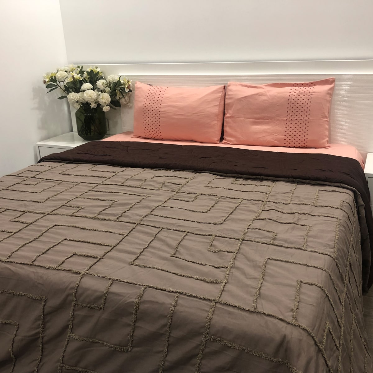 Tufted Double Bed Cotton Reversible Quilt