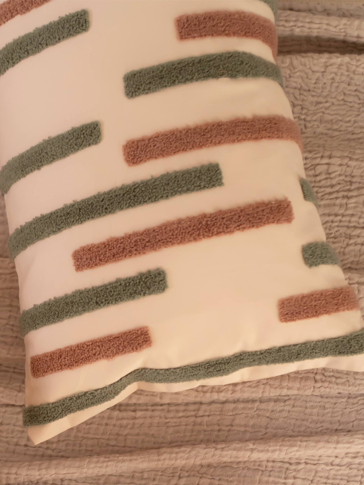 Sleeklines Buff Cotton Embroidered Cushion Cover 12" X 18"