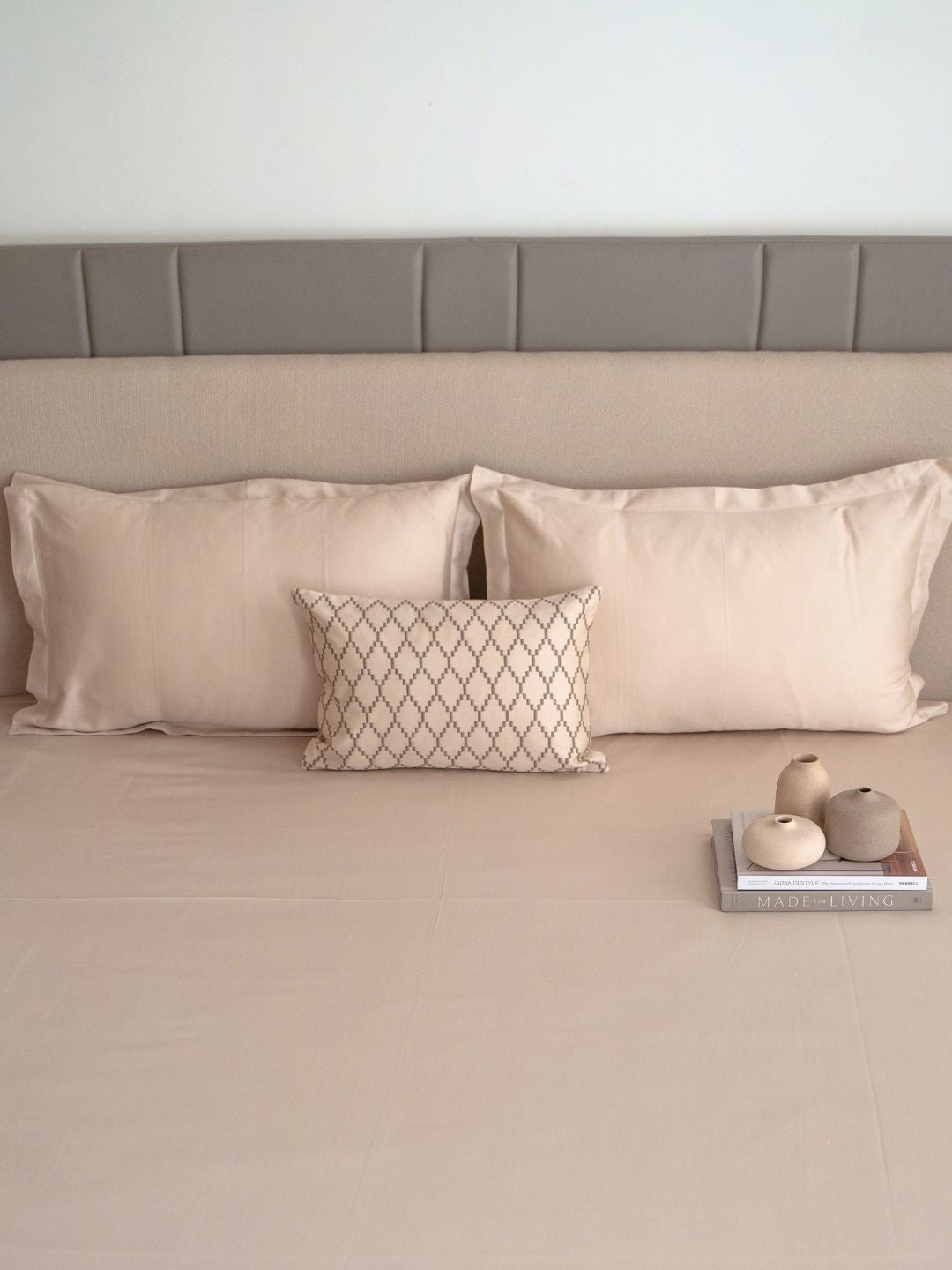 Solasta Oats Beige Treasure Bedsheet Set