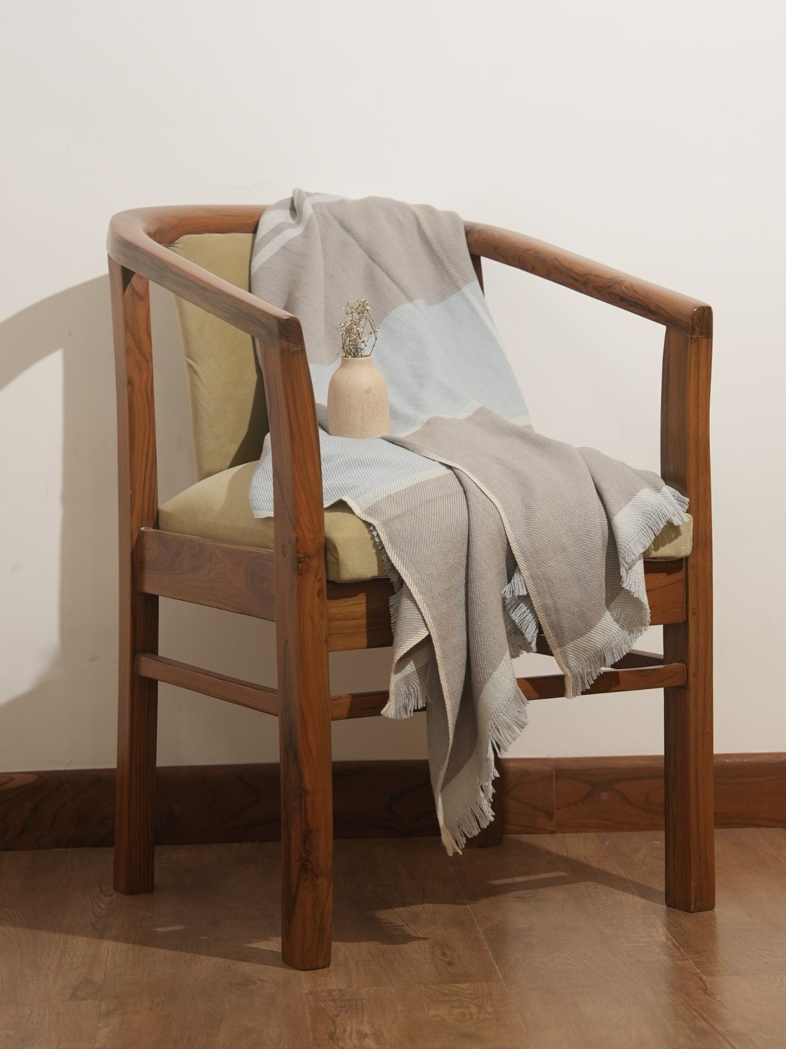 Blue Grey Cashmere Woolen Throw