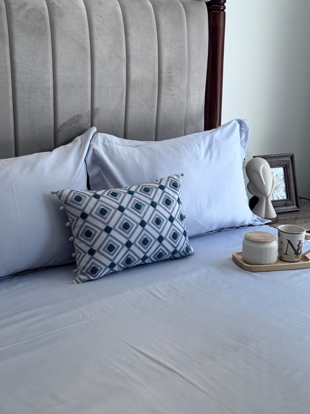 Dublin Smoke Blue Treasure Bedsheet Set