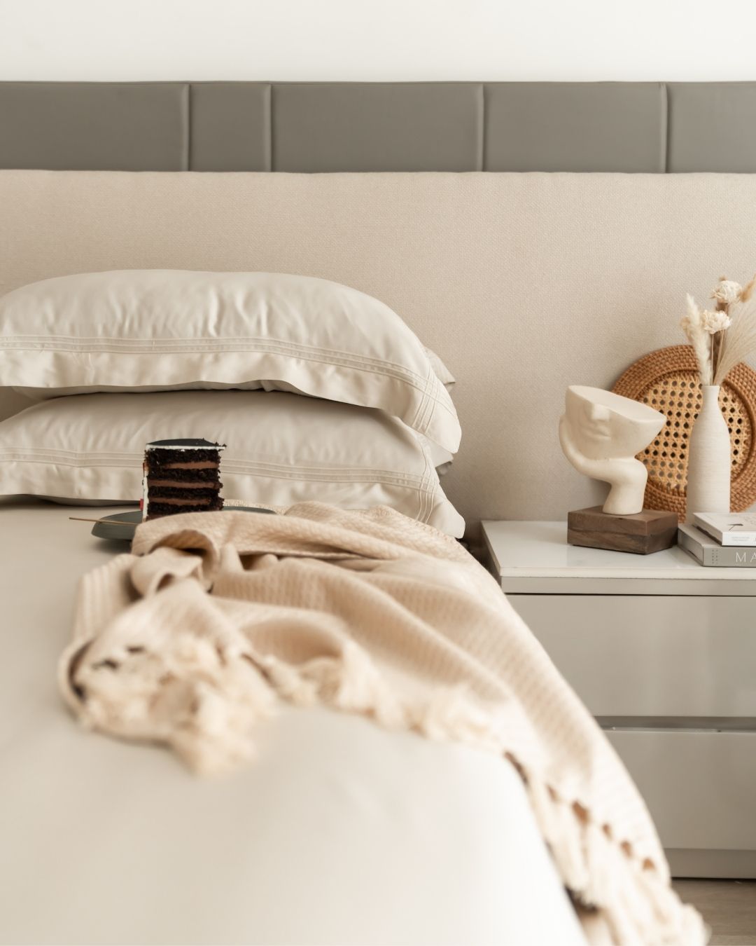 Ecru Pleated Bamboo Bedsheet Set