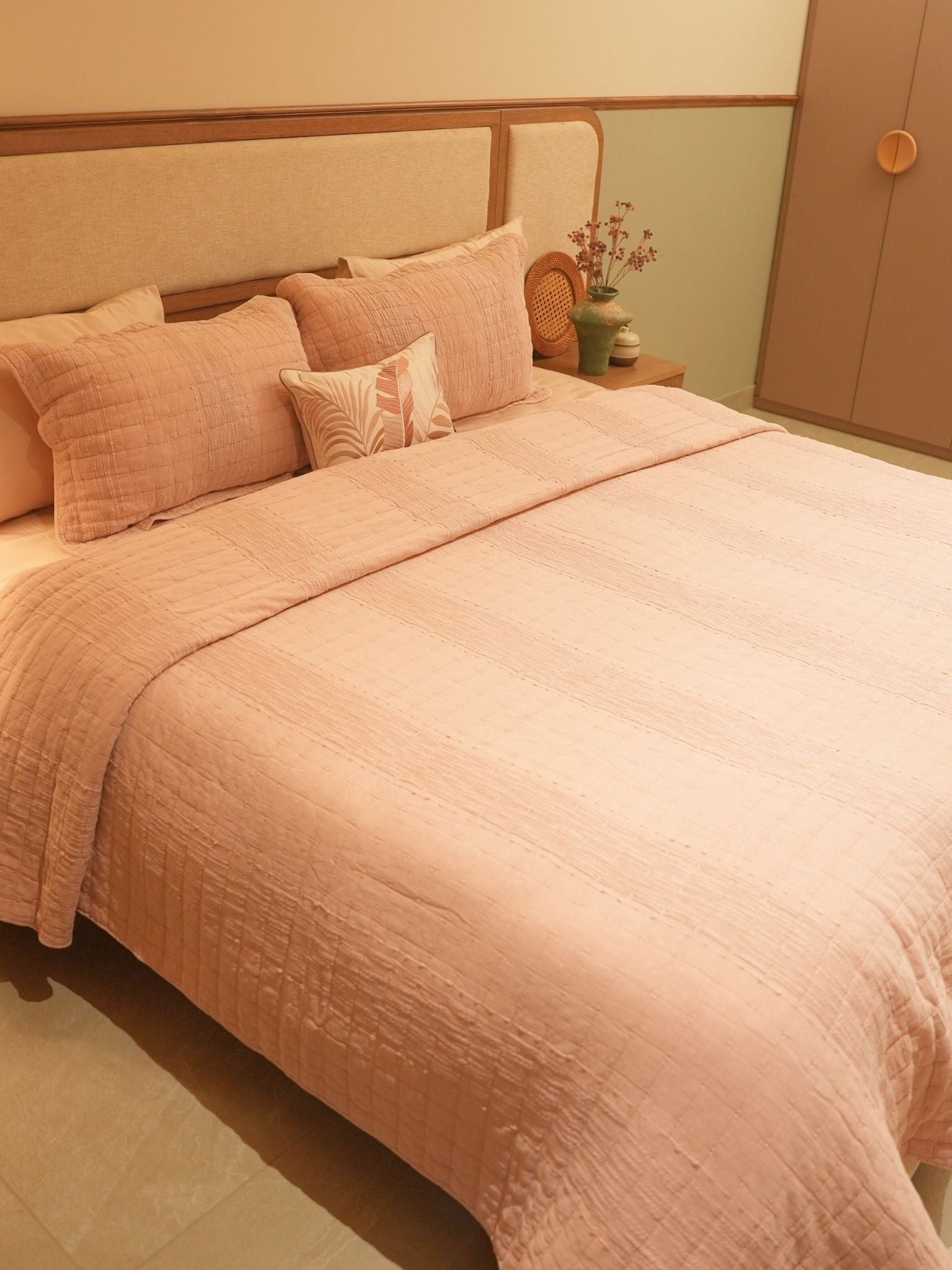 Luna Oasis Rose Bedding Set (12 PC Set)