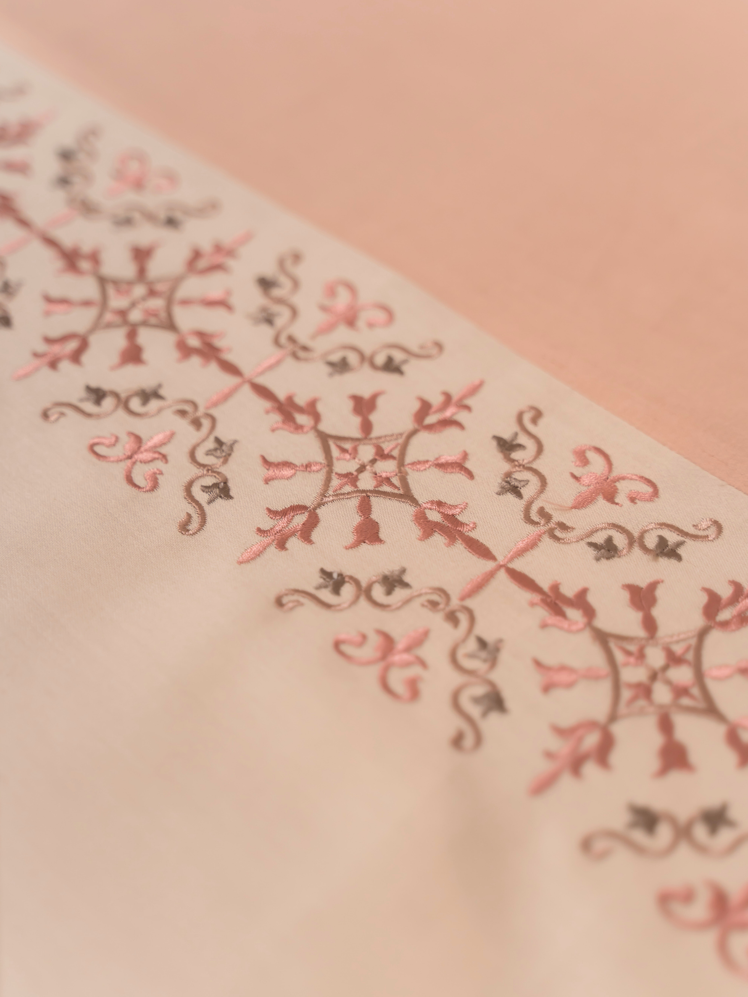 Luna Buff Rose Dreams Duvet Cover