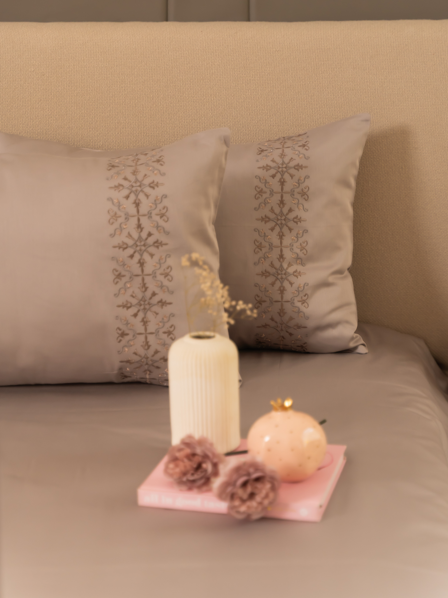 Luna Silver Dark Grey Dreams Duvet Cover Set