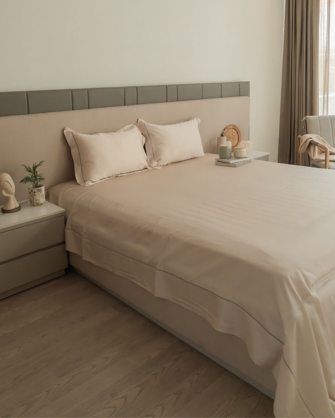 Chalk Beige Tencel Bedsheet Set with Lace