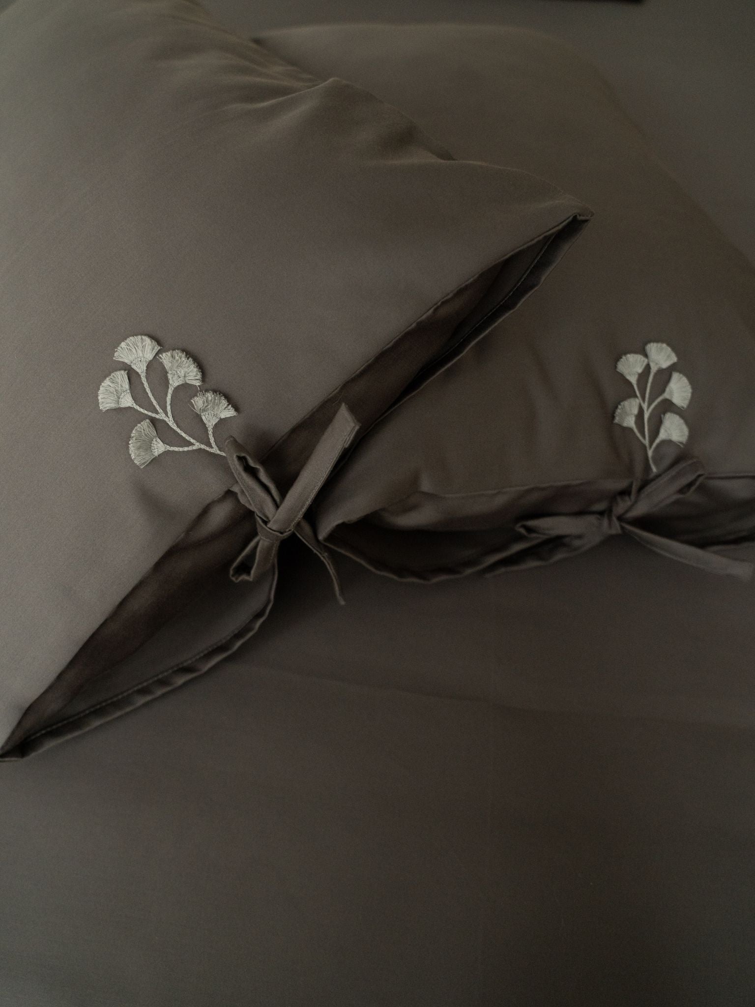1000TC Botanique Titanium Grey Egyptian Cotton Bedsheet Set