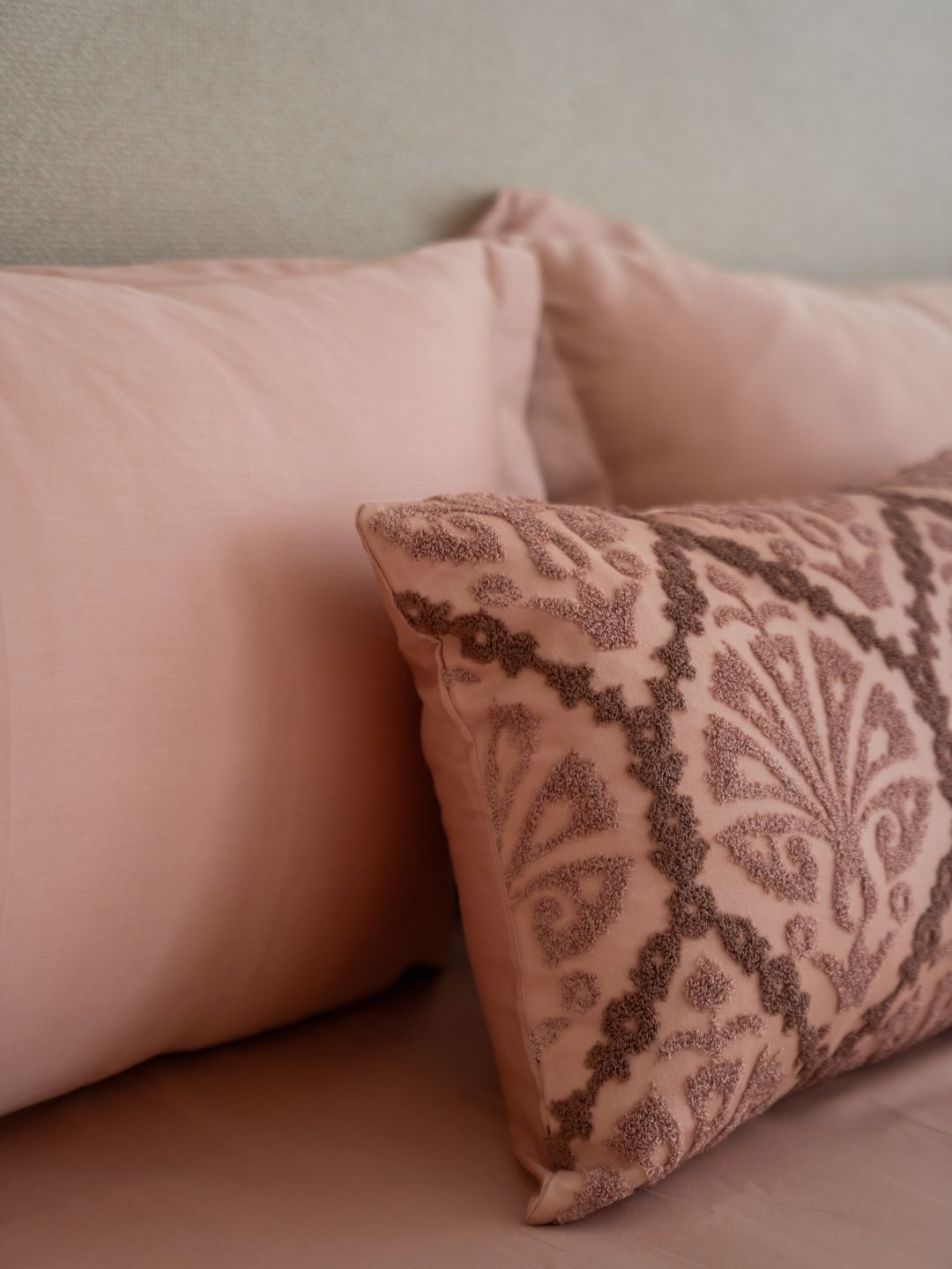 Astra Rose Treasure Bedsheet Set