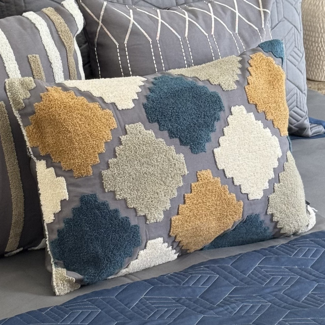 Nicobar Cotton Embroidered Cushion Cover (Size : 12"X18")