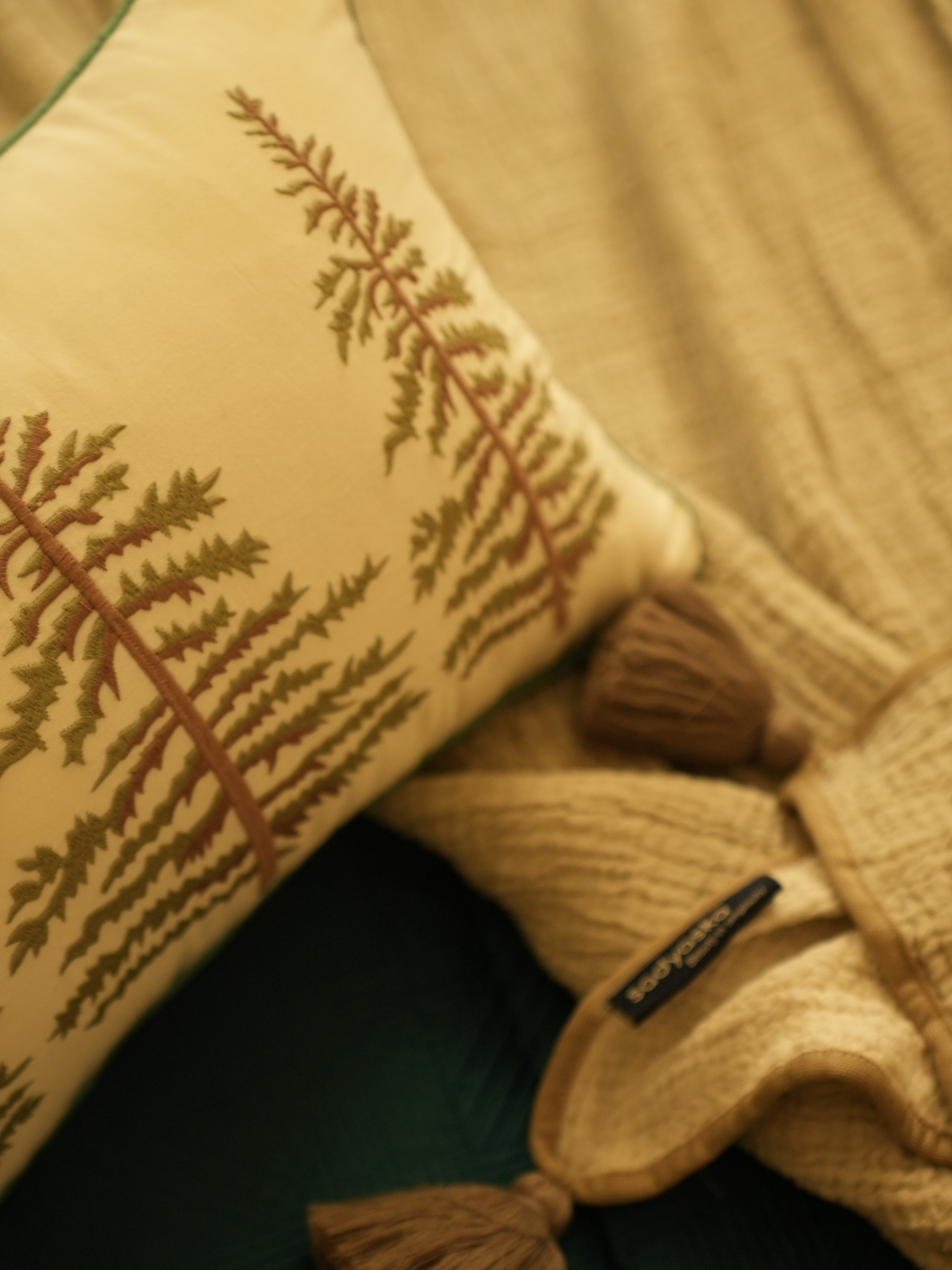 Bonito Emerald Green Velvet Sage Tencel Christmas Bedding Set