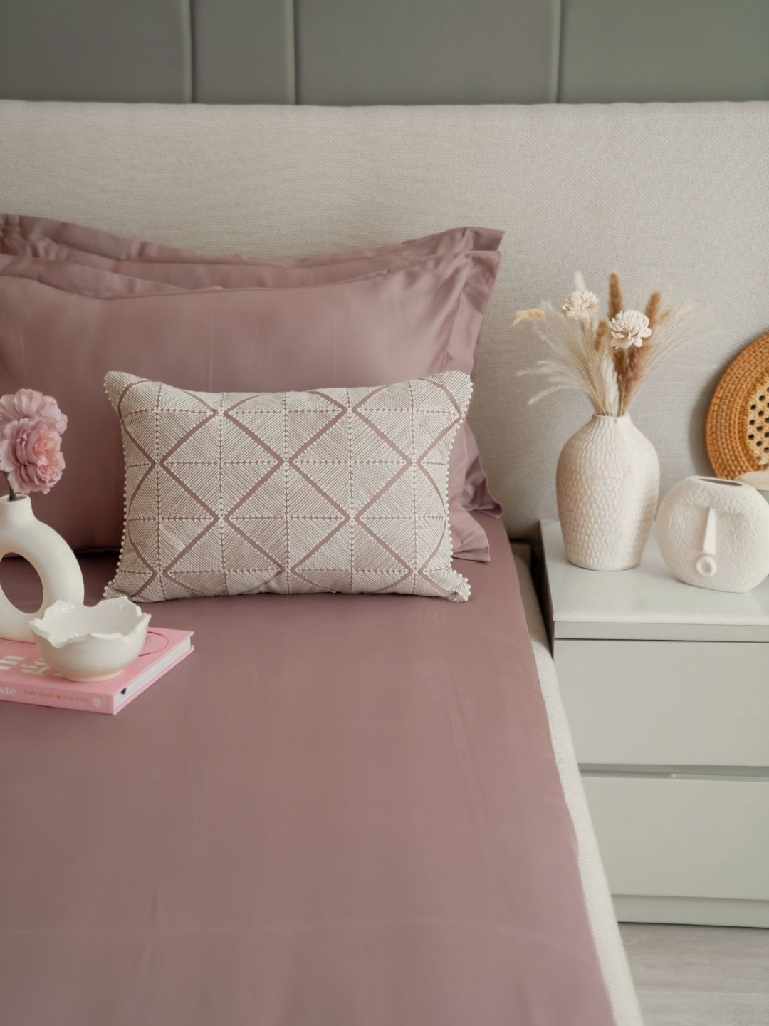 Cascade Old Rose Treasure Bedsheet Set