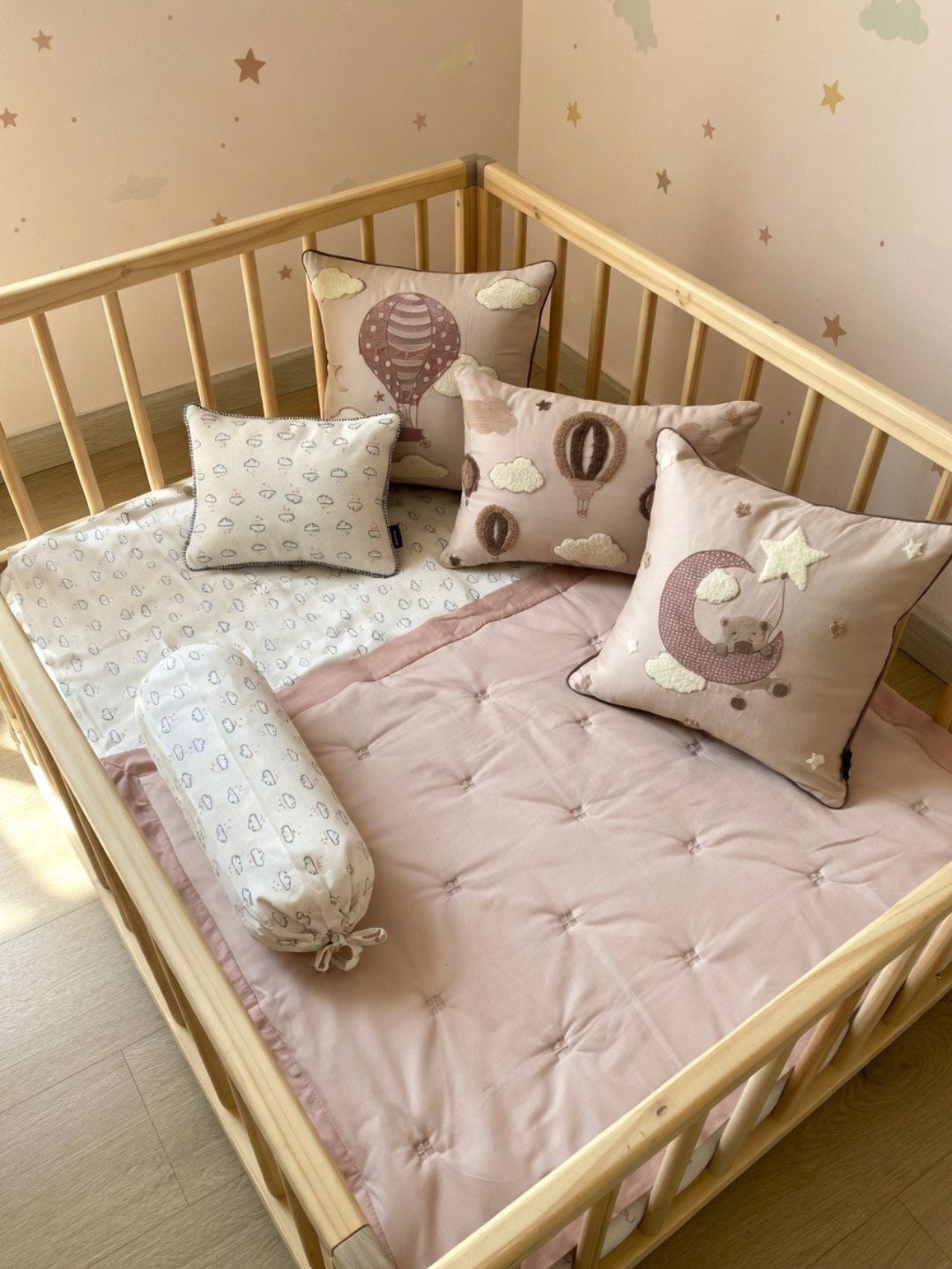 Twinkle Puff Baby Bedding Set (9 PC Set)