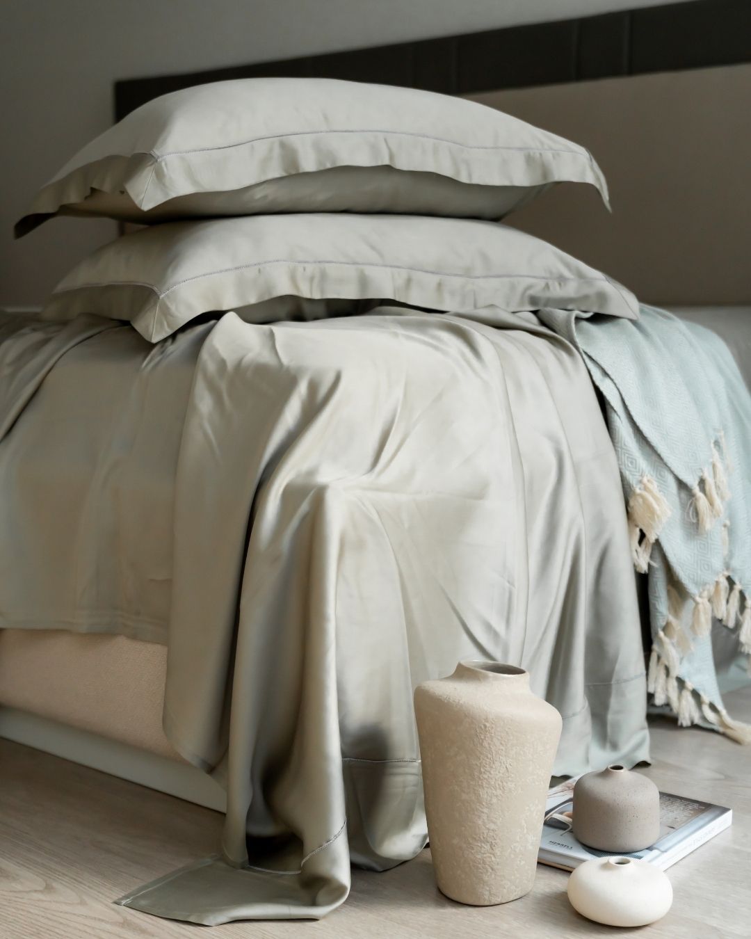 Pistachio Tencel Bedsheet Set with Lace