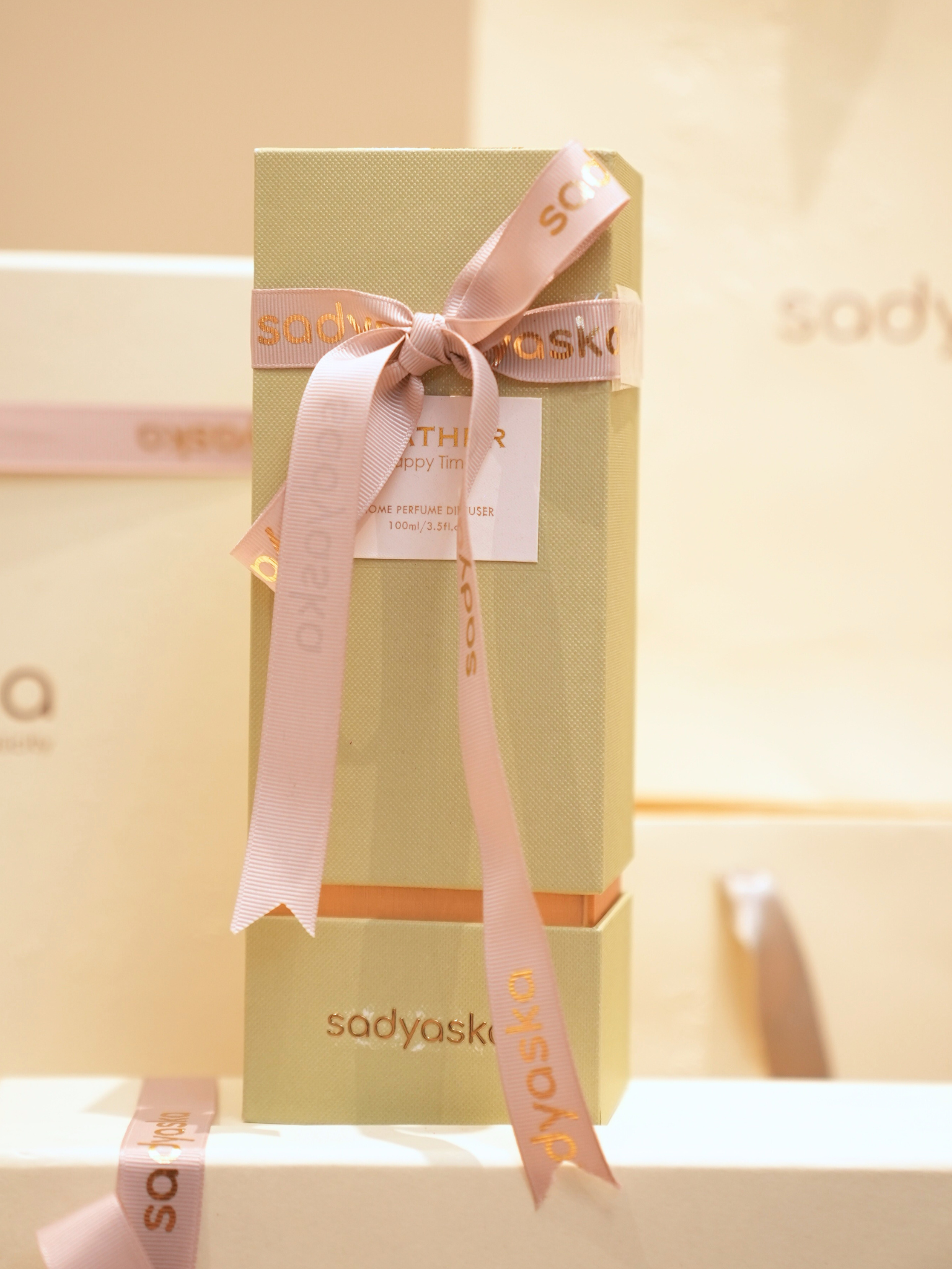 Sadyaska Happy Time Home Perfume Diffuser -Green Leather