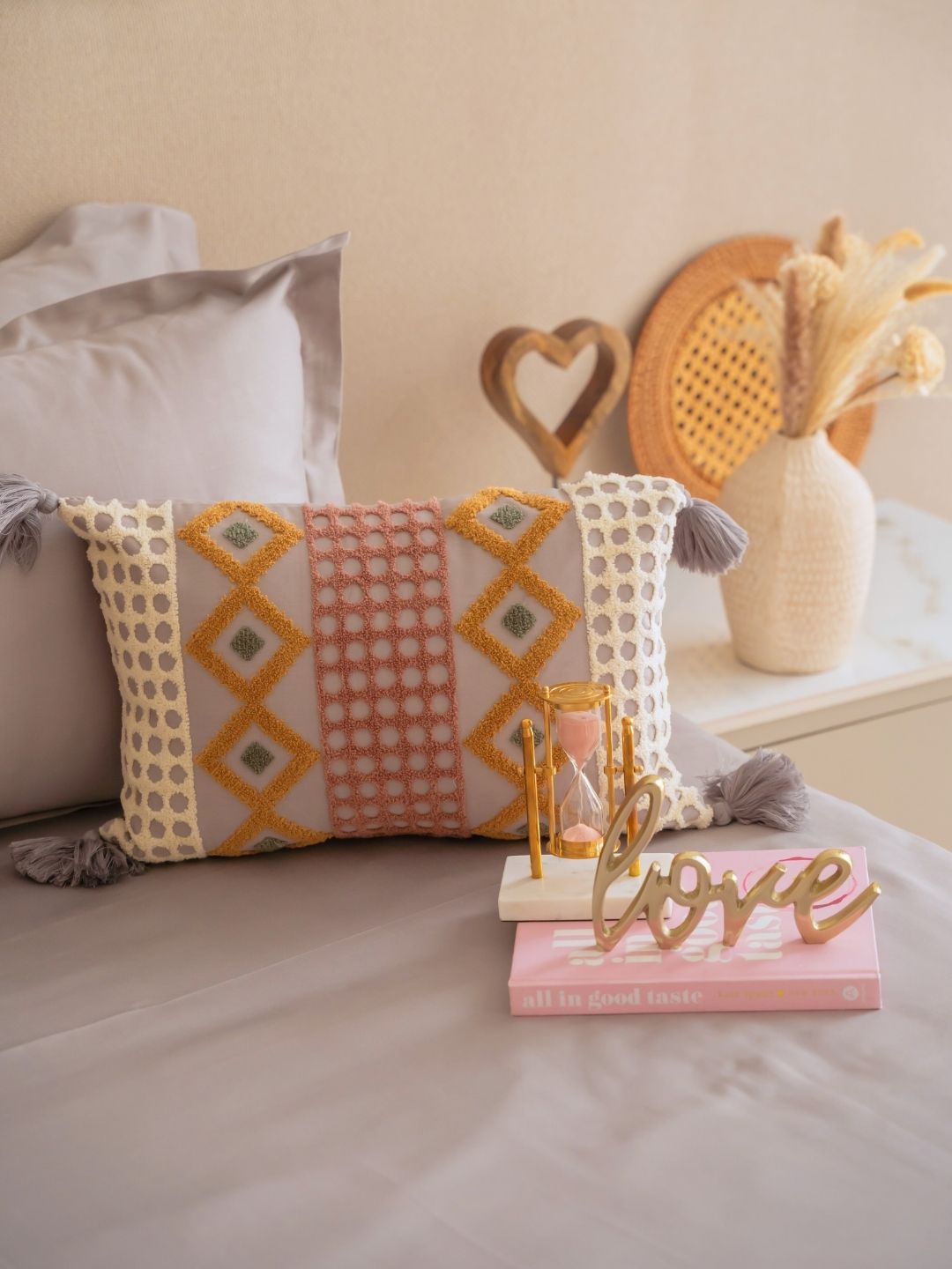 Nexus Silver Treasure Bedsheet Set