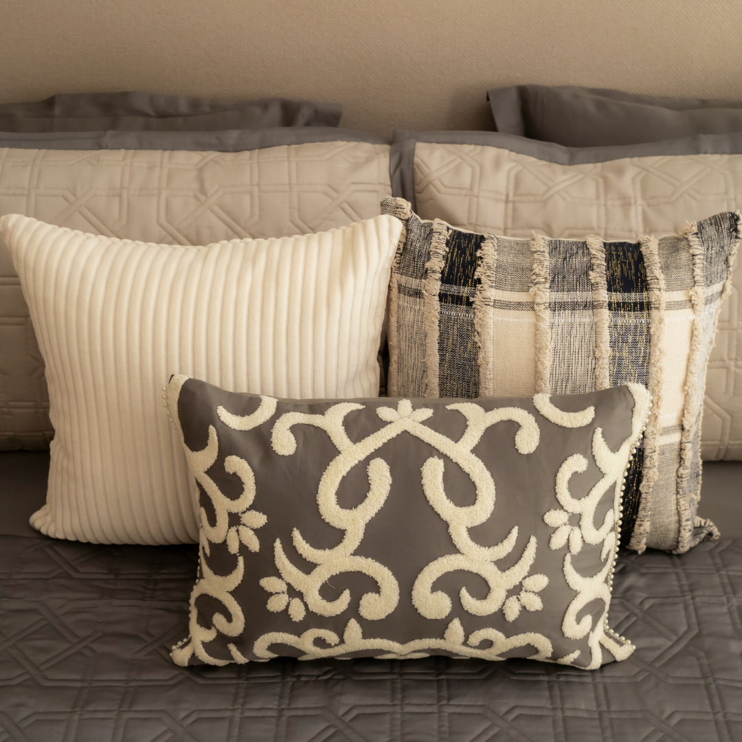 Glace Elephant Grey Cotton Embroidered Cushion Cover (Size : 12"X18")