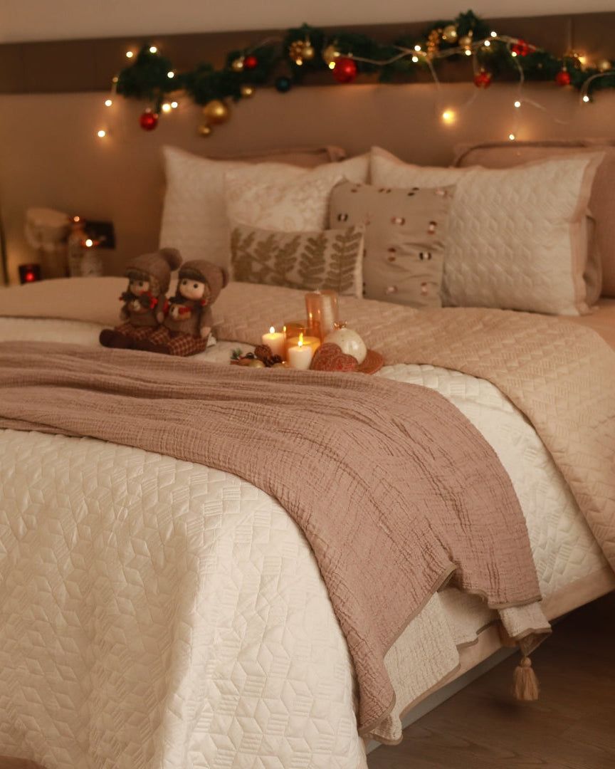 Oats Beige and Ivory Adore Cotton Reversible Bedspread