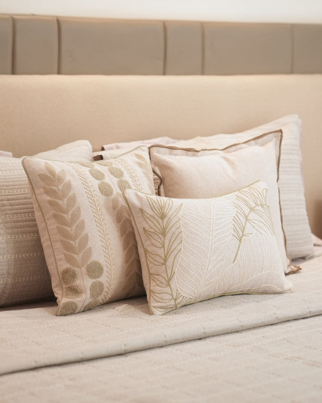 Aurelia Grey Quilted Bedspread Set