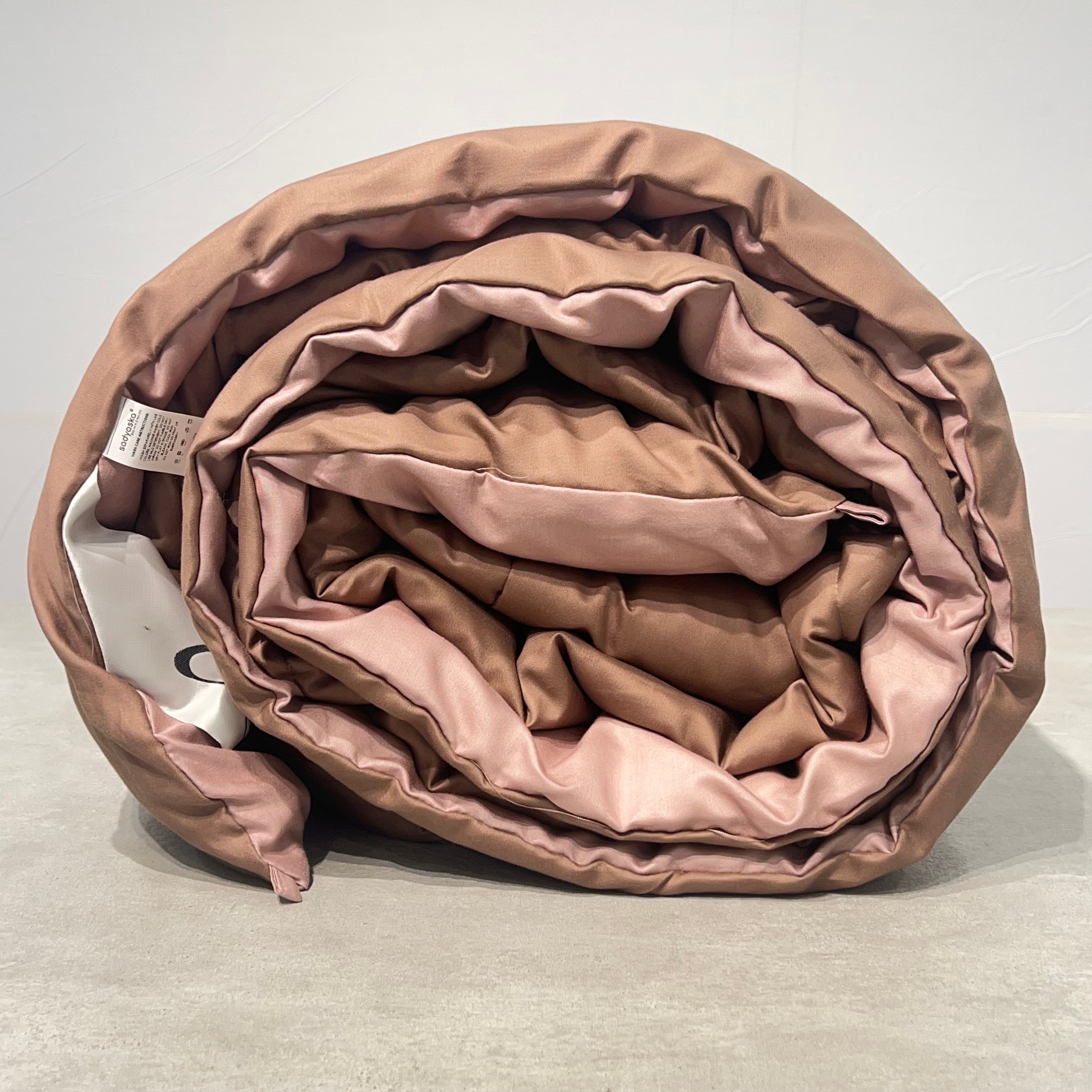 Brandy Rose and Old Rose 1000TC Cotton Rich Reversible Downfill Quilt