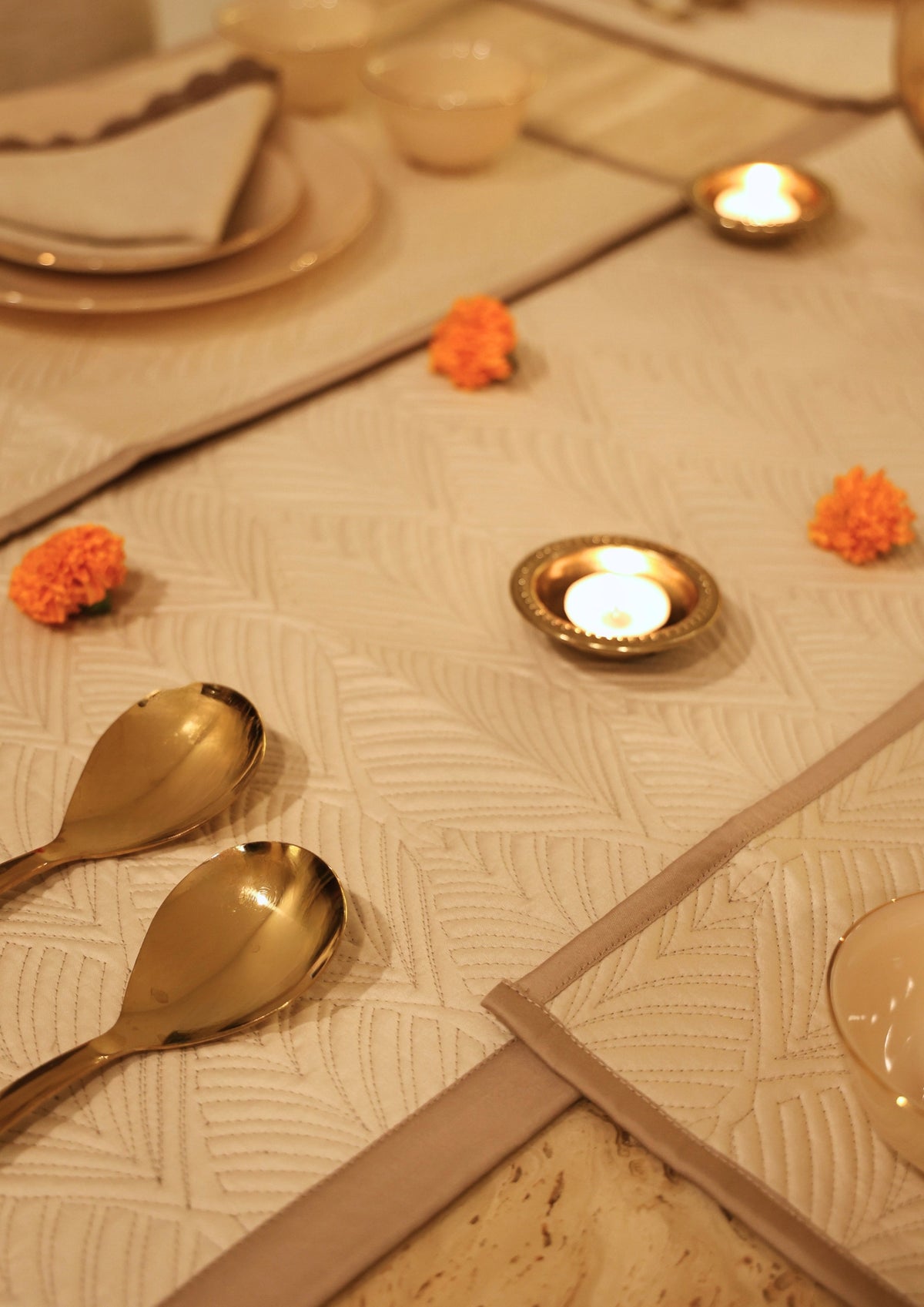 Celine Sand Oats Beige Cotton Quilted Table Linen Set (7 PC Set)