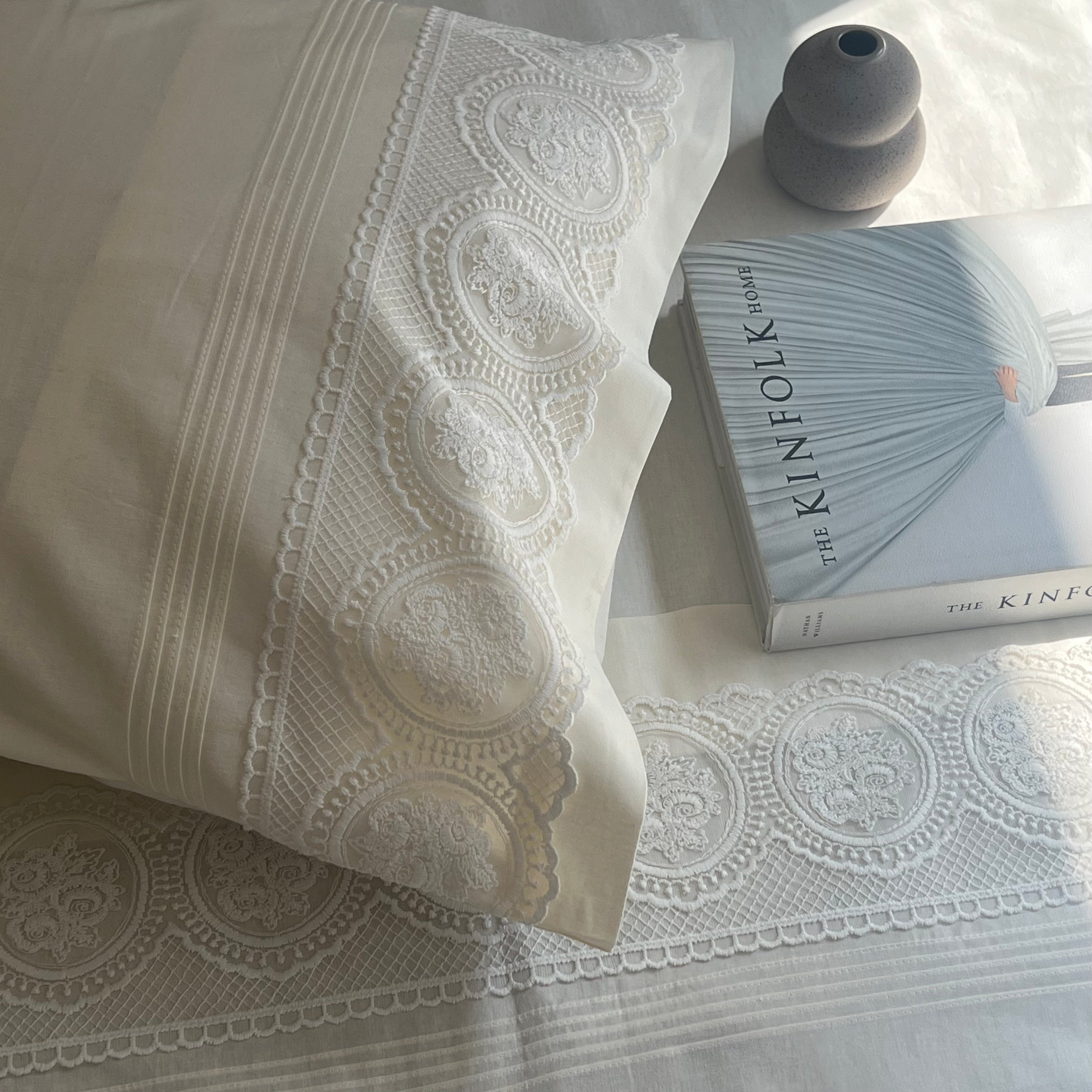 Chantilly Ivory Embroidered Lace Bedsheet Set