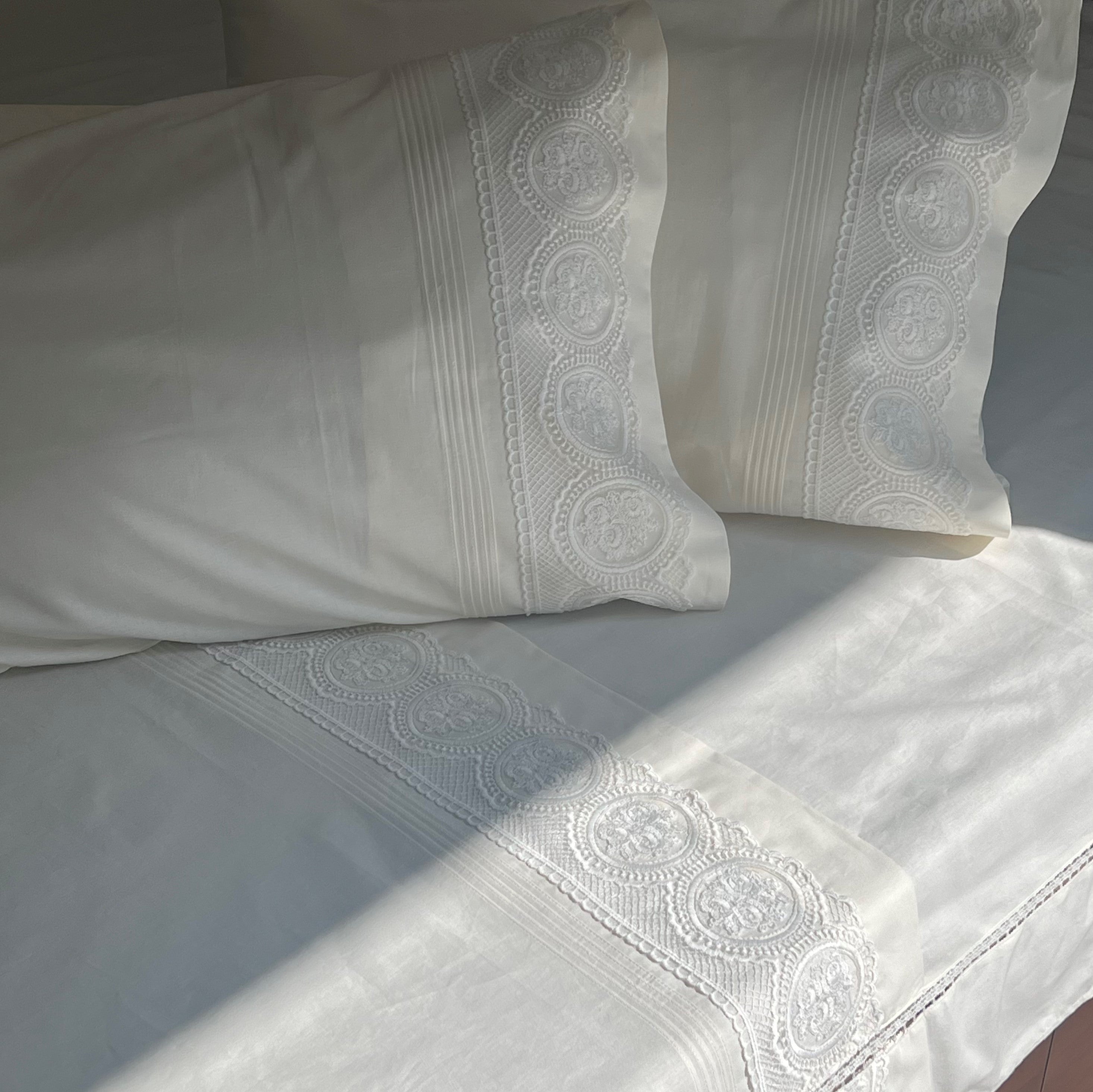 Chantilly Ivory Embroidered Lace Bedsheet Set