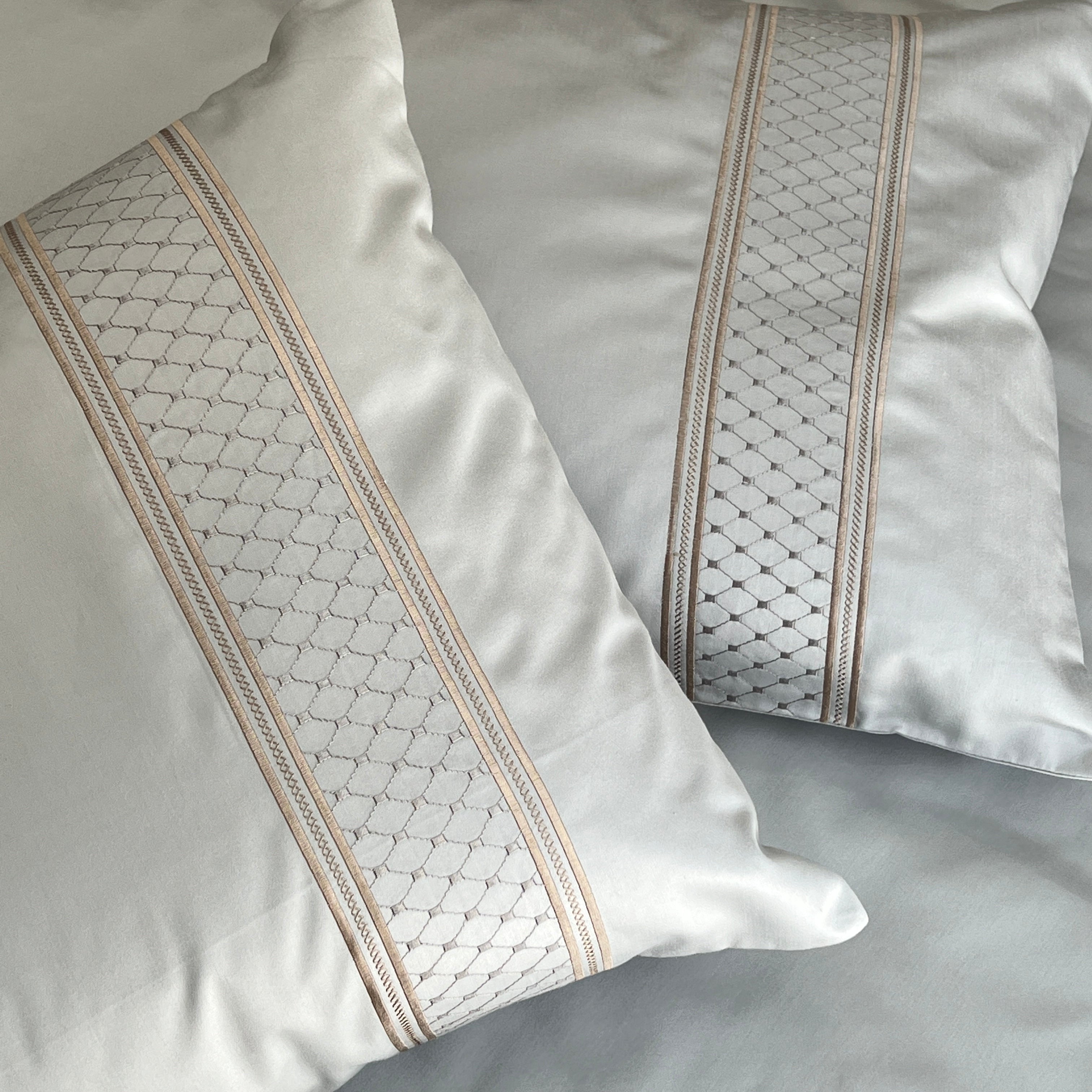 600TC Cotton Checkers Pearl Grey Beyond Bedsheet Set