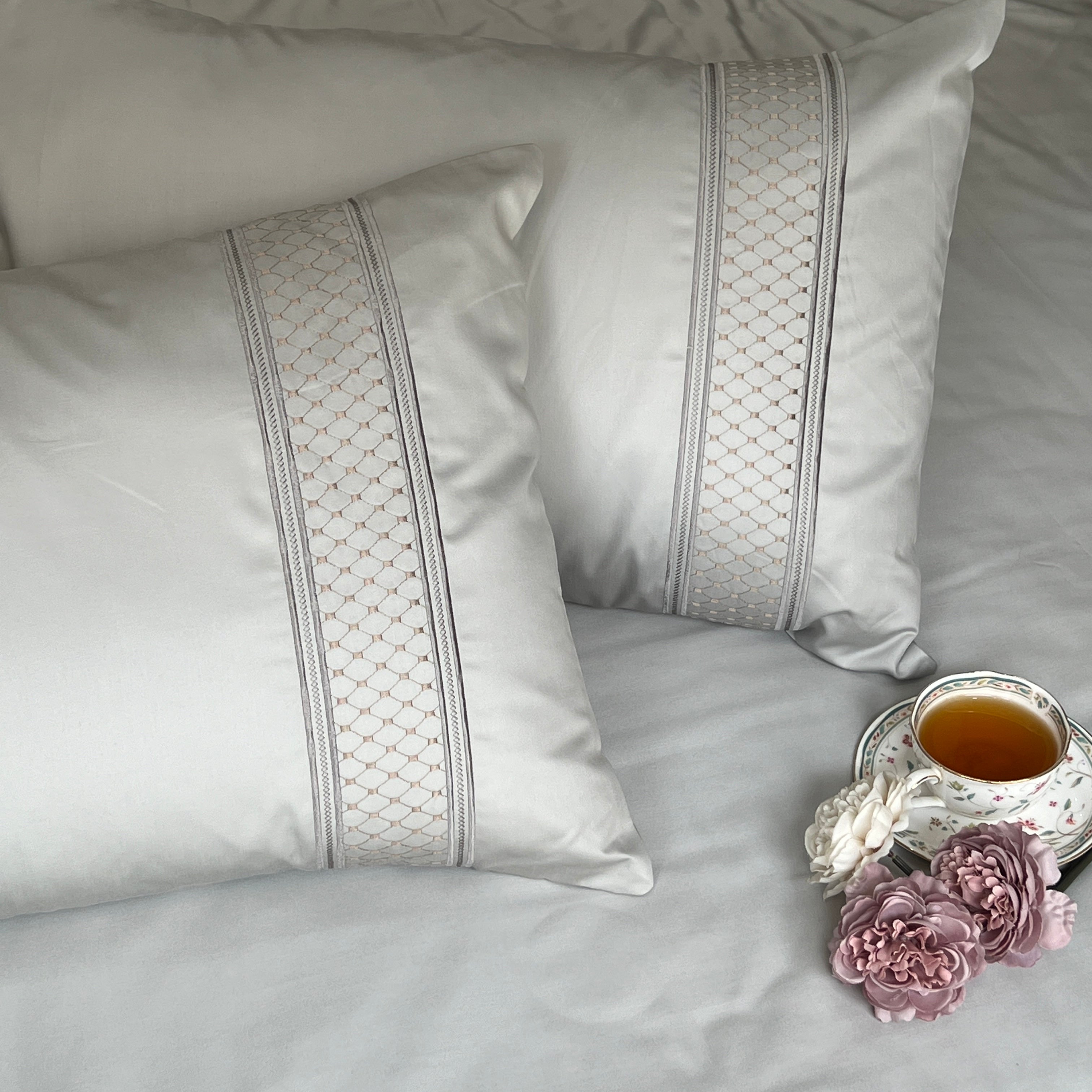 600TC Cotton Checkers Platinum Beyond Bedsheet Set