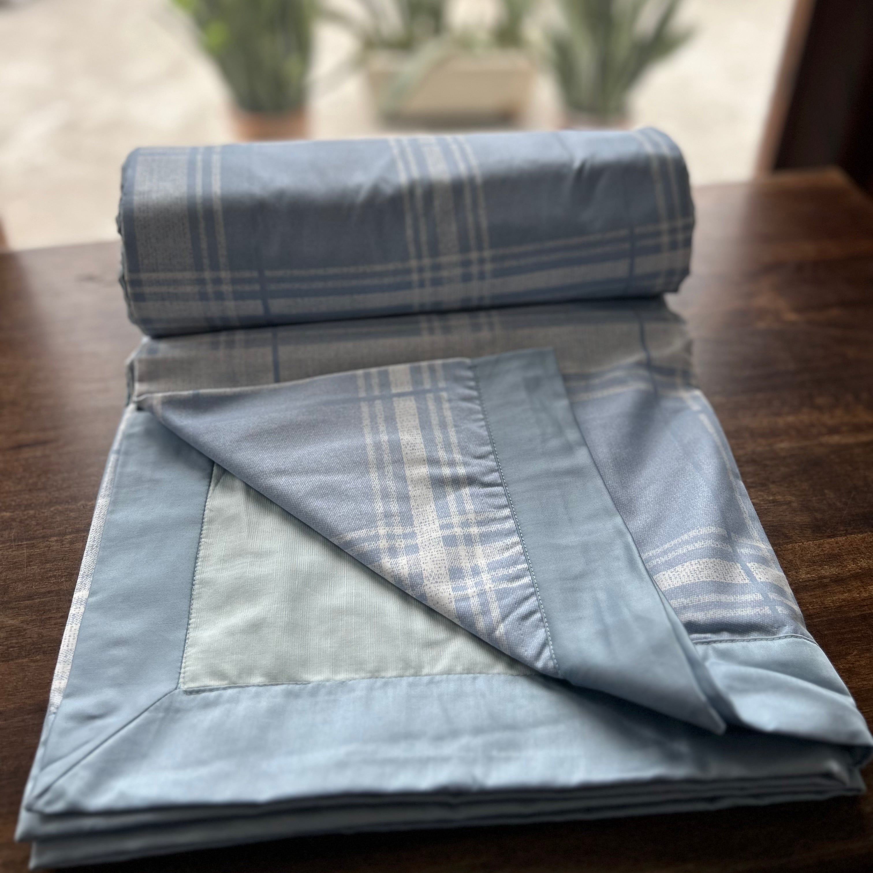 Double Bed Blue and White Printed Premium Pure Cotton Reversible Dohar