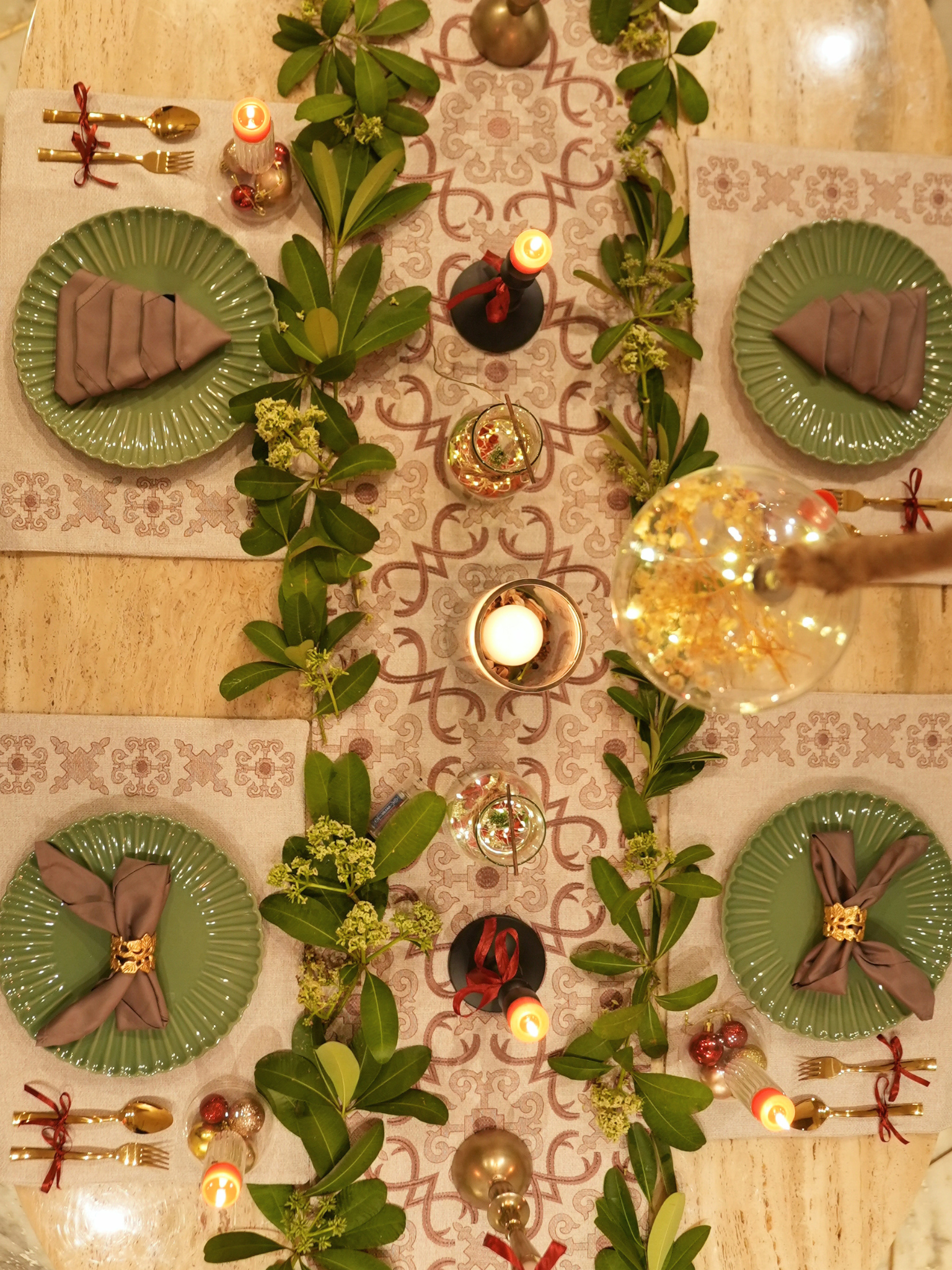 Geo Beige Table Linen Set (13 PC Set)