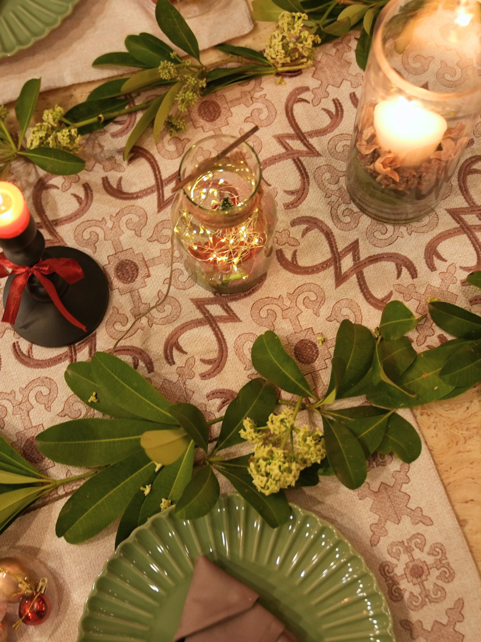 Geo Beige Table Linen Set (13 PC Set)