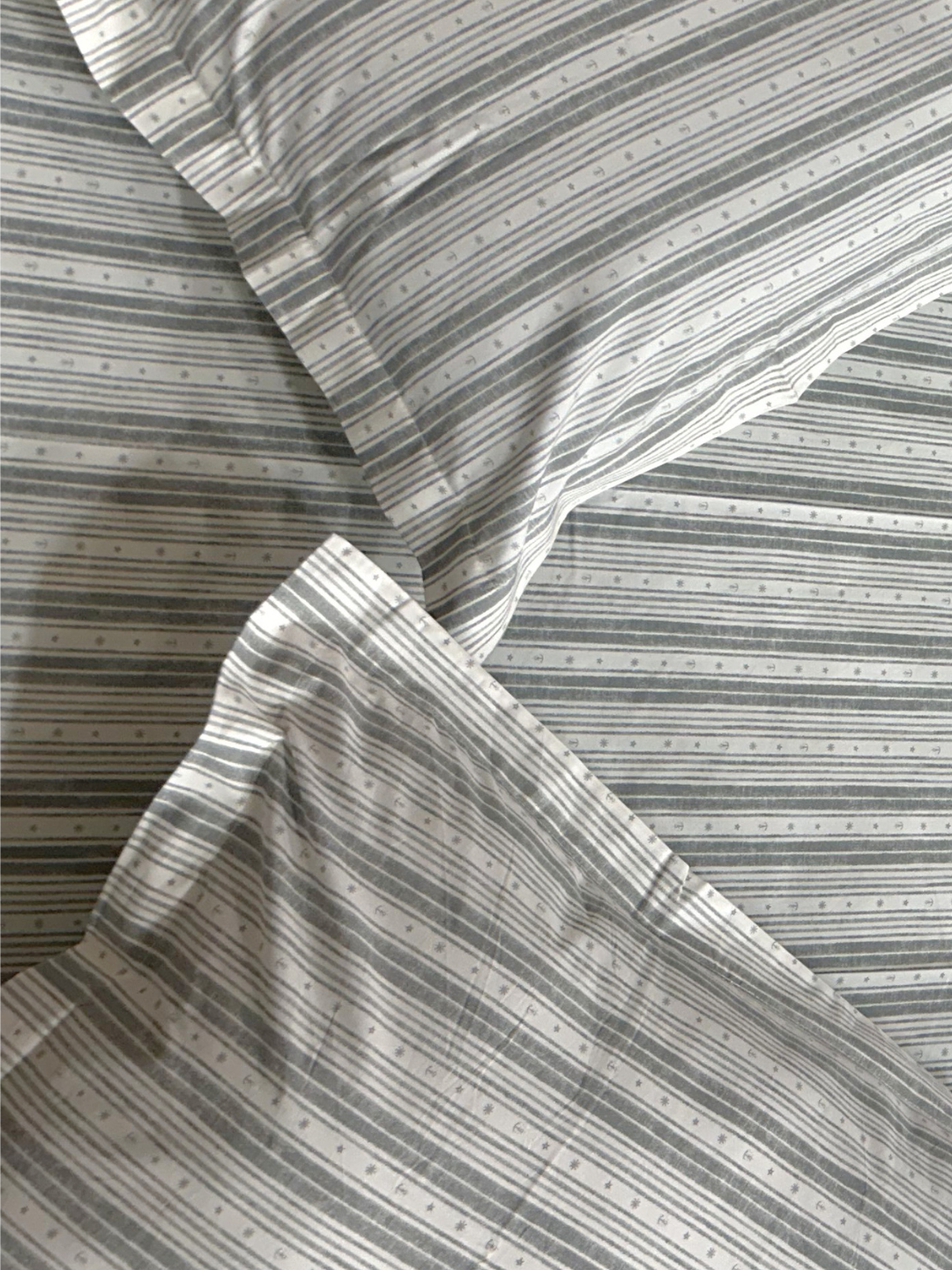 Grey Stripes Ivory Printed Cotton Bedsheet Set