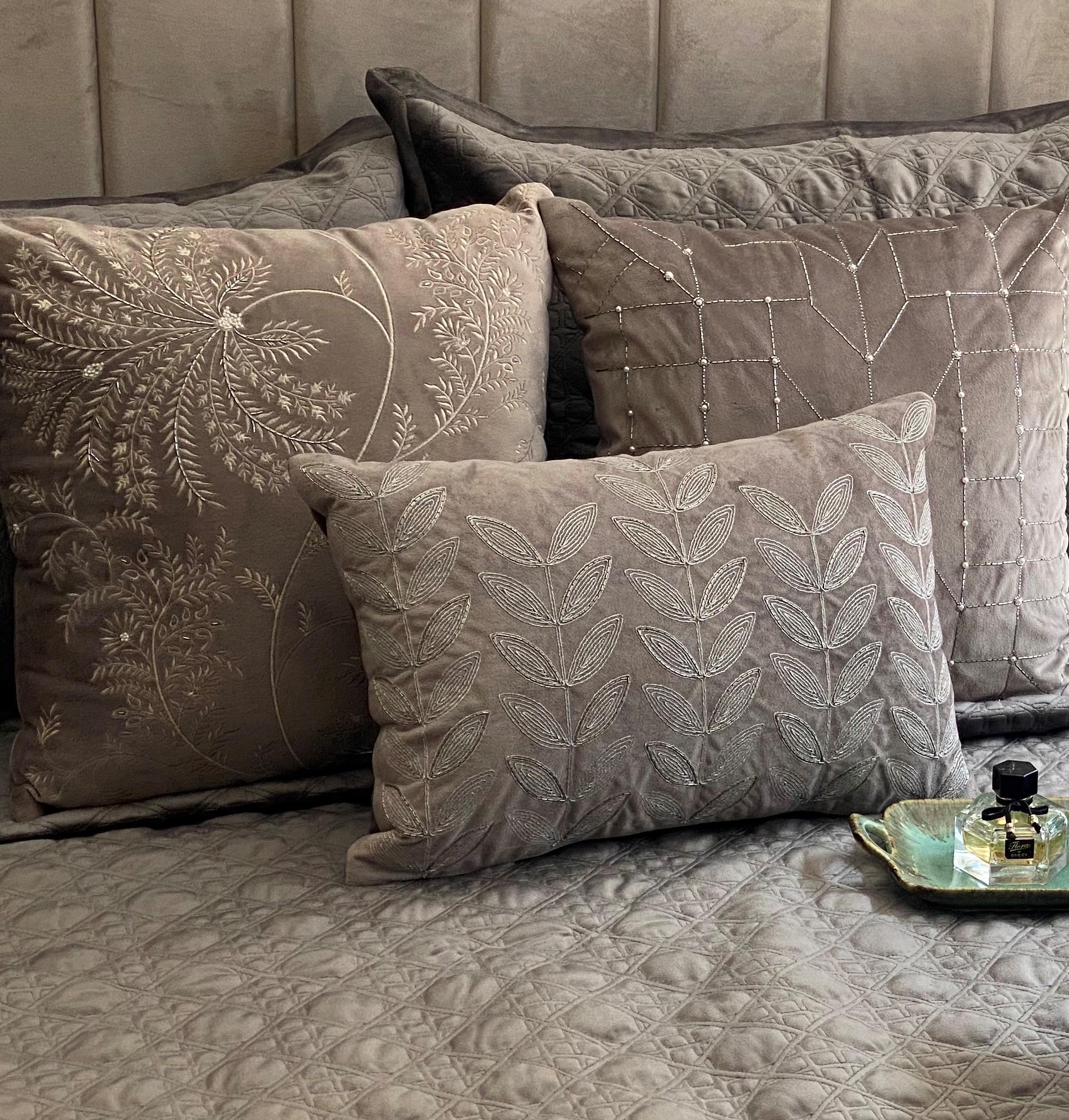 Stellar Dark Grey Velvet Trousseau Set (10 PC Set)