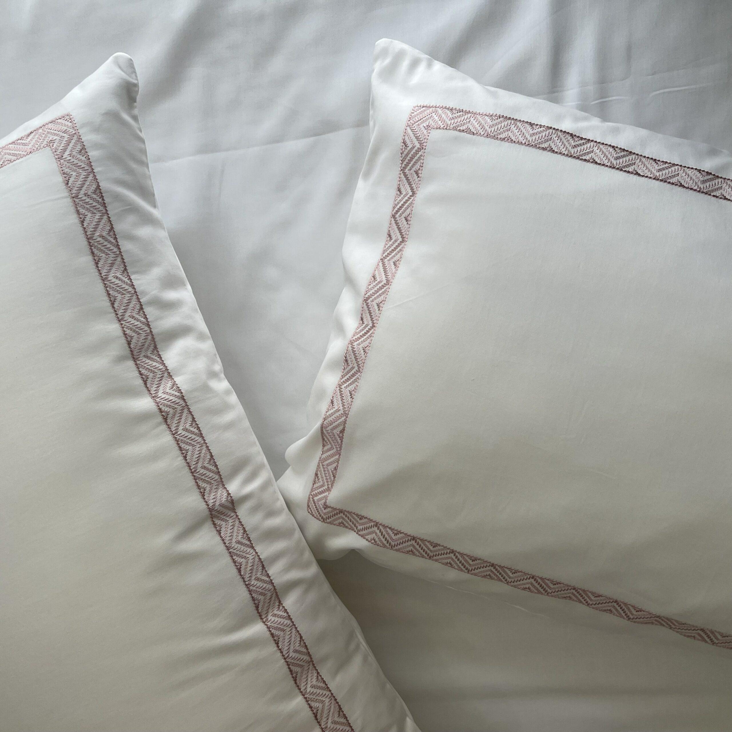 Wiggle White Pillow Covers (Set of 2)
