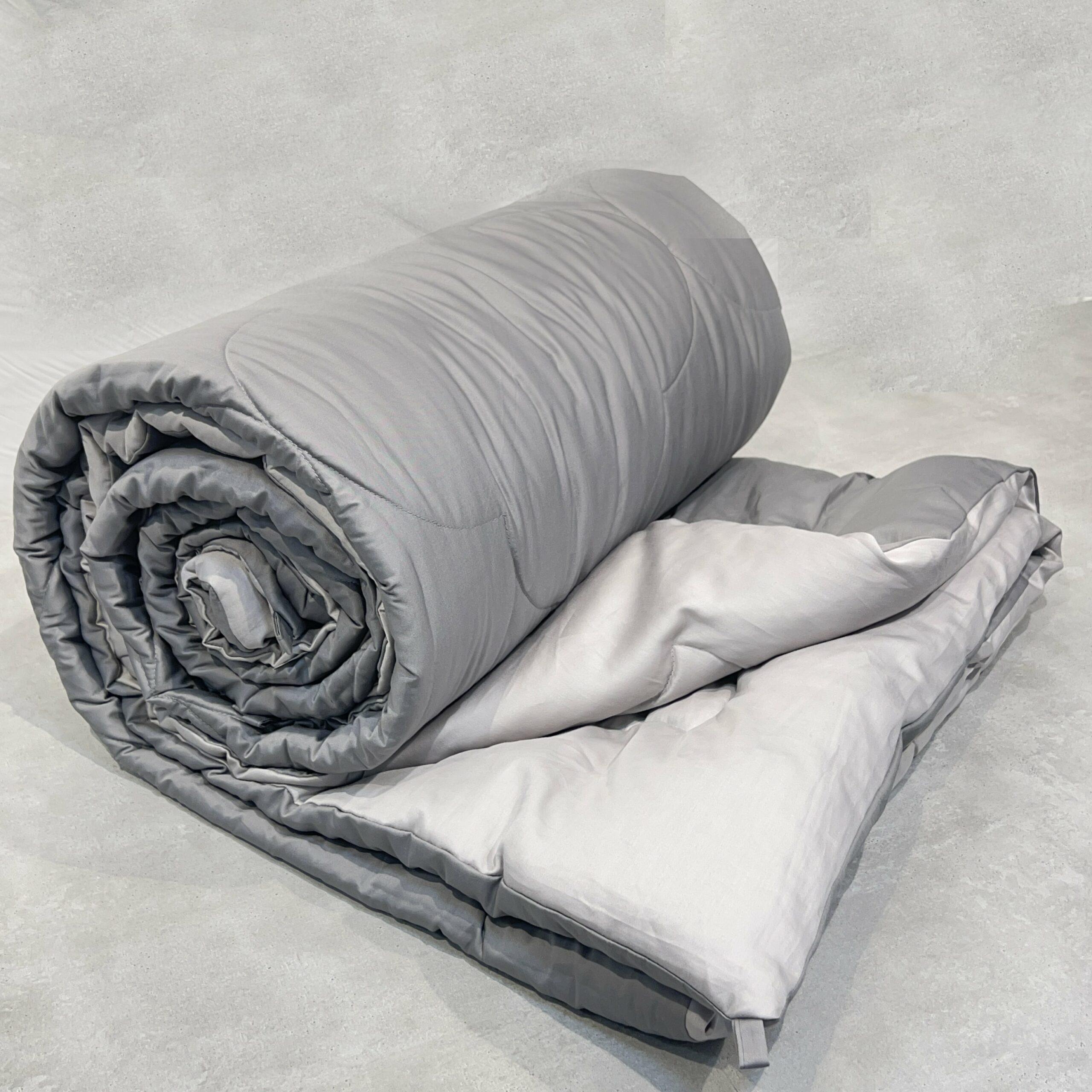 Pearl Grey and Slate 300TC Cotton Reversible Downfill Quilt