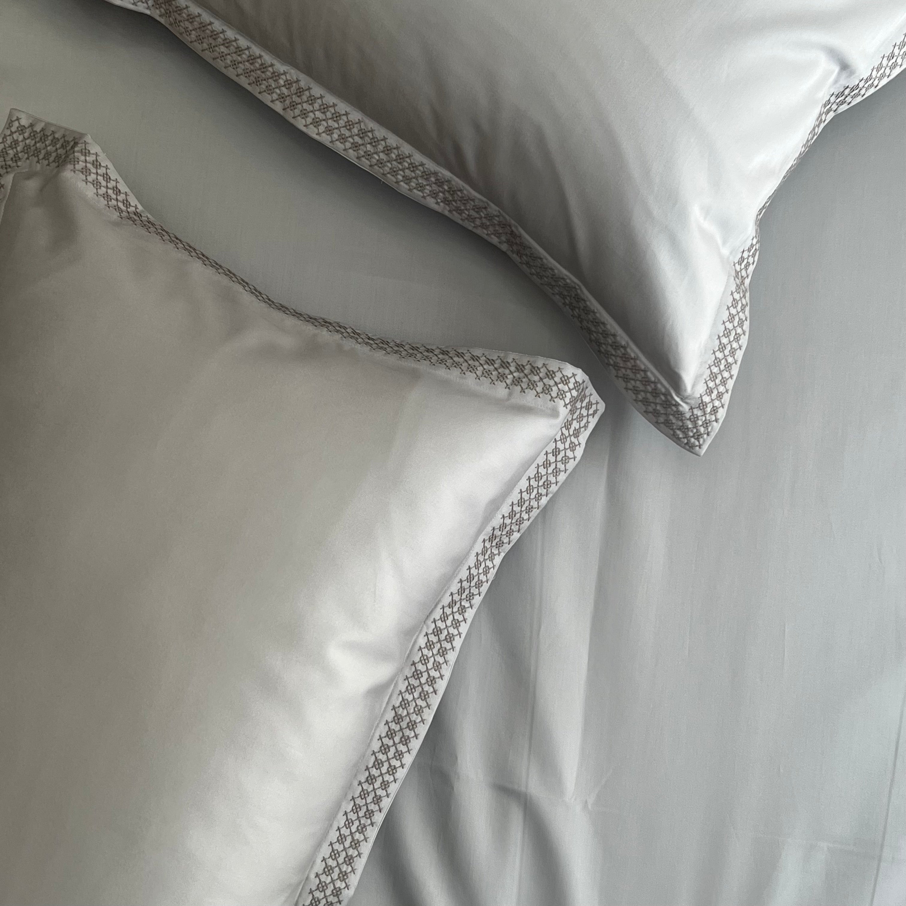 600TC Cotton Crossway Ash Beyond Bedsheet Set