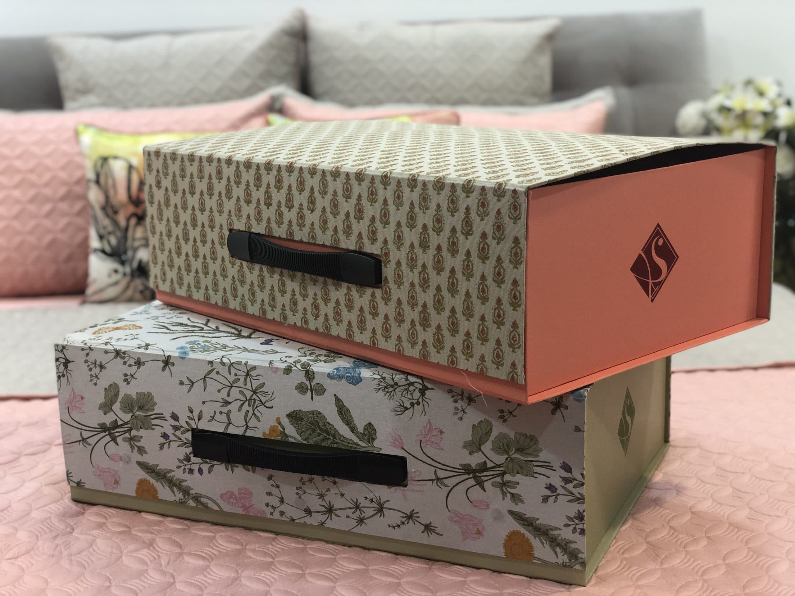 Foldable Printed Flora Green Gift Box