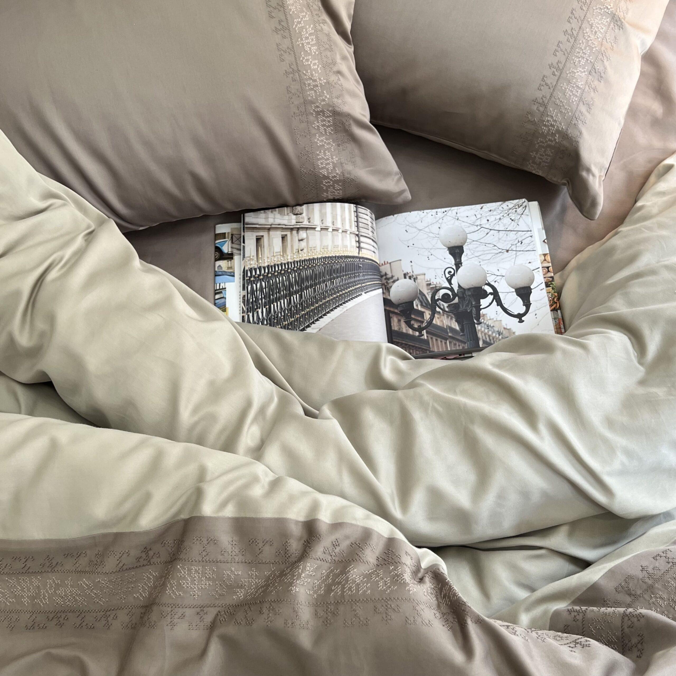 Delight Mocha Beige Dreams Duvet Cover Set