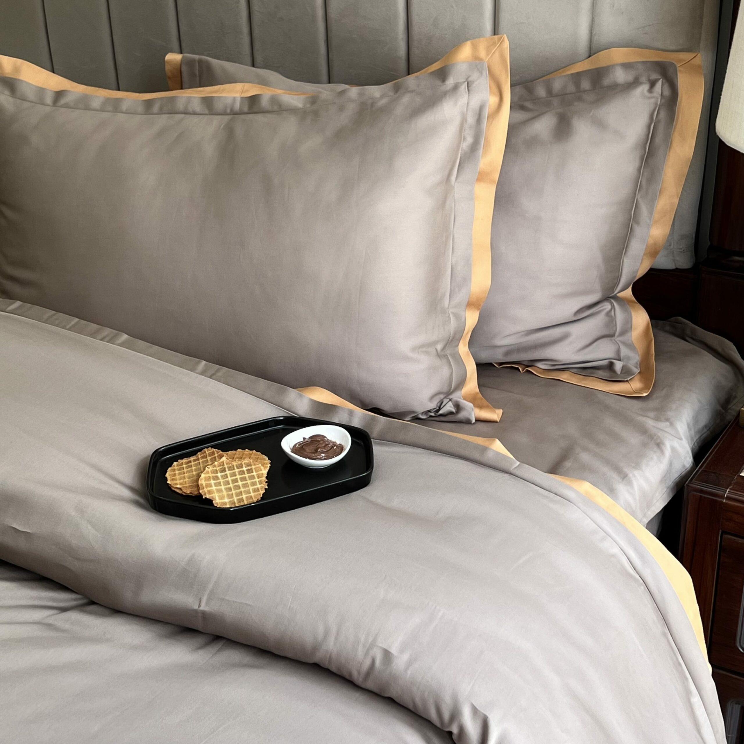 Mocha and Honey Mustard Duplex Duvet Cover Set