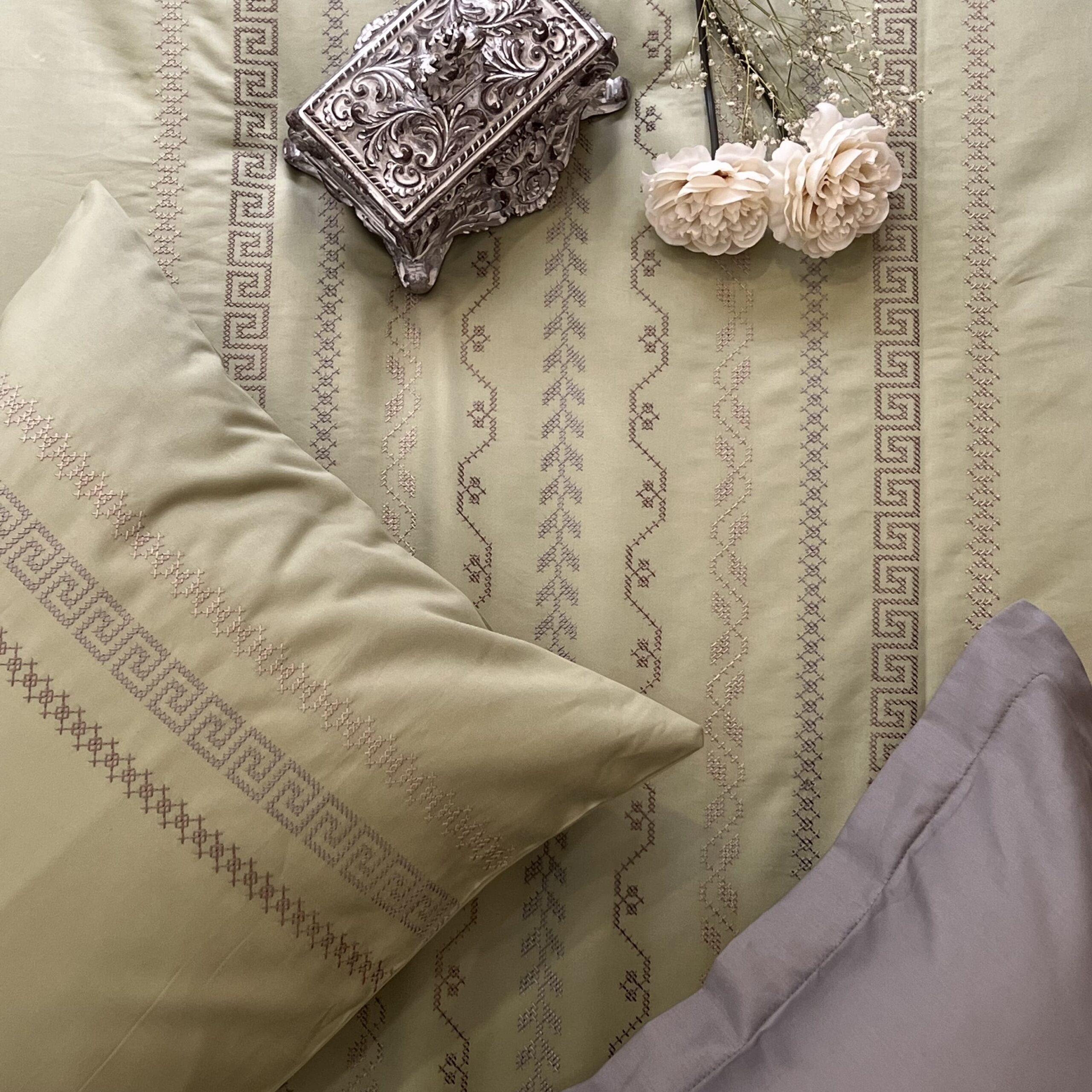 Lucas Lime Green Syona Duvet Cover Set