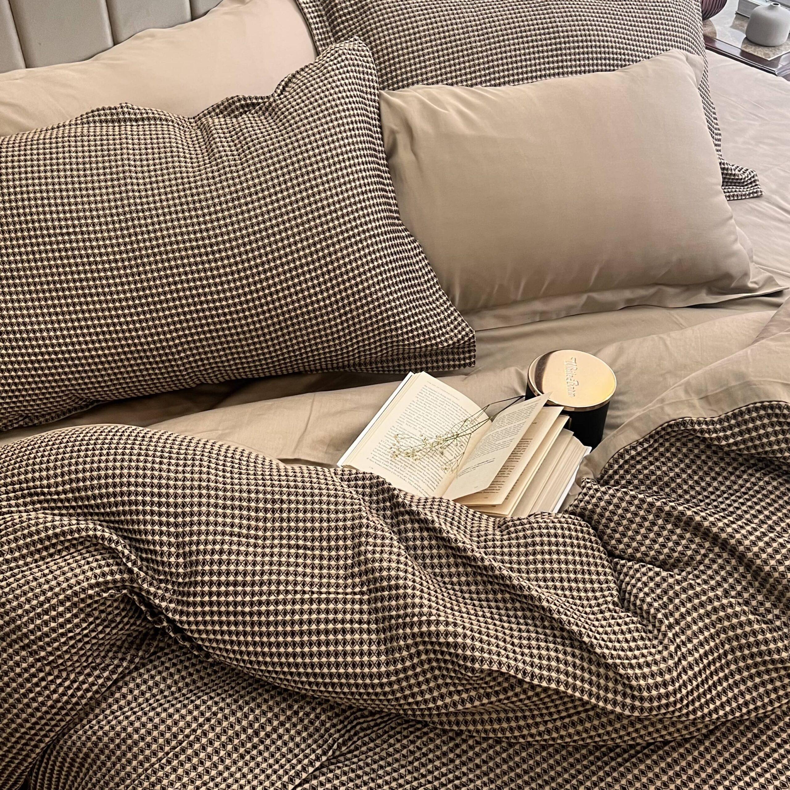 Honeycomb Coffee Woven Duvet Cover Set