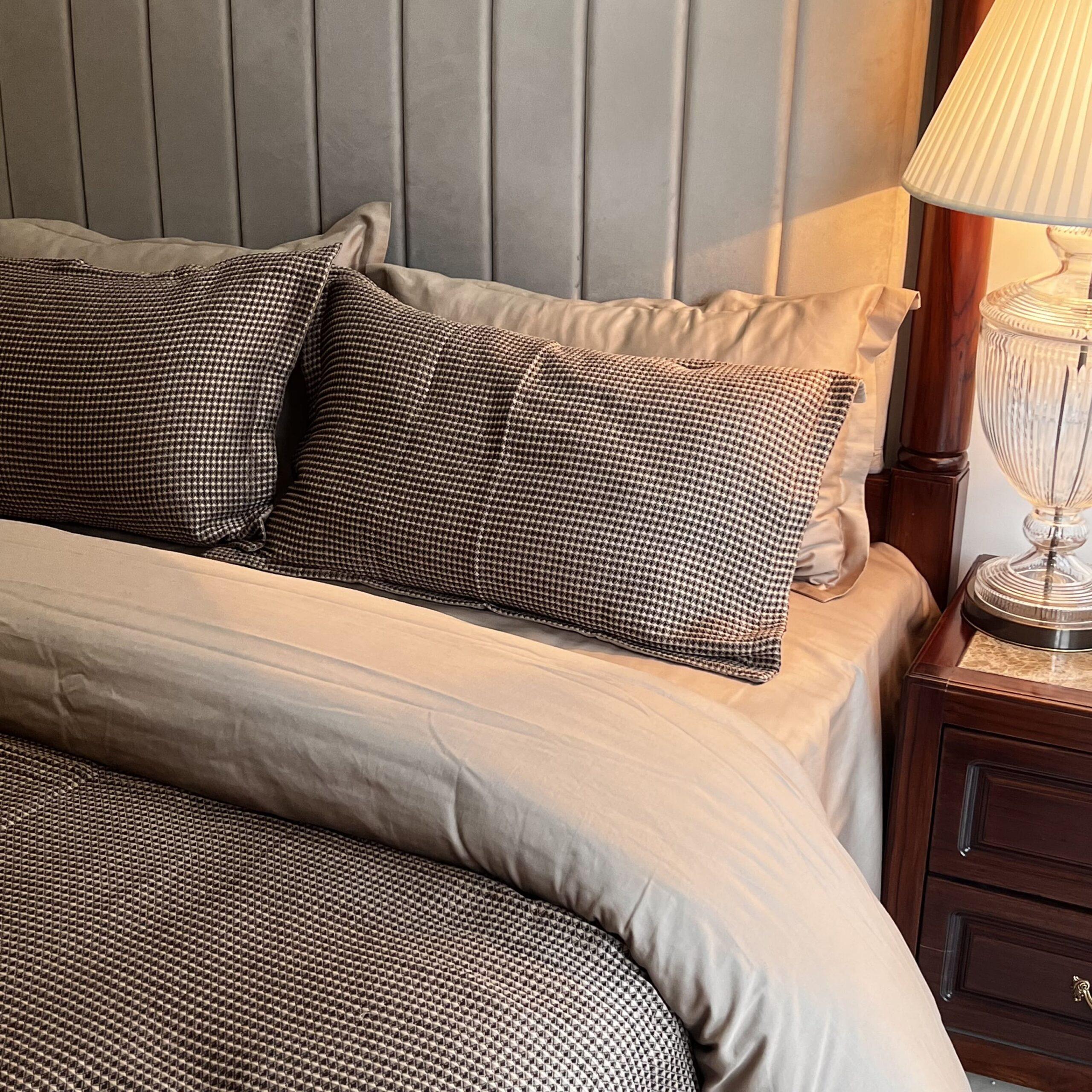 Honeycomb Coffee Woven Duvet Cover Set