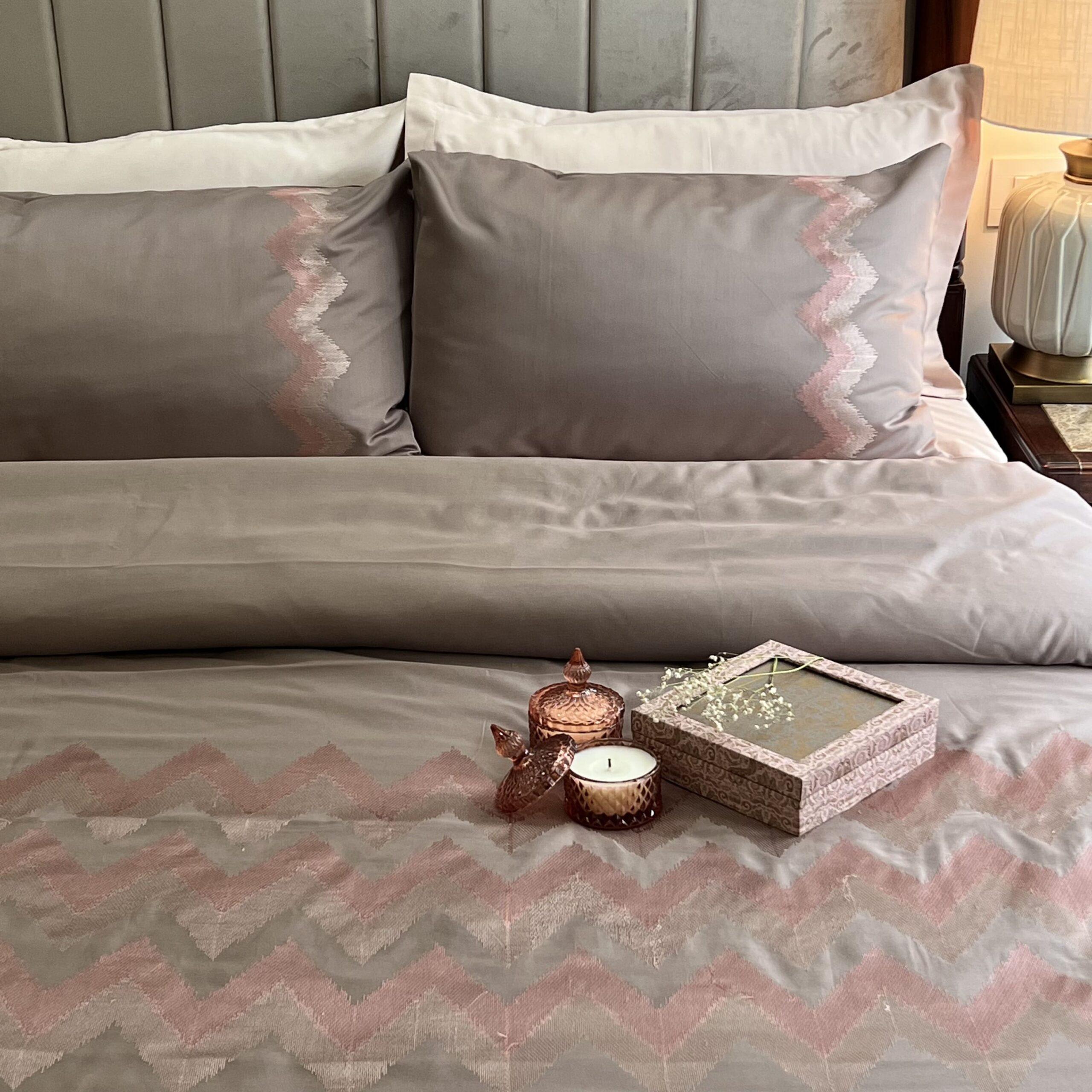 Crest Taupe Syona Duvet Cover Set