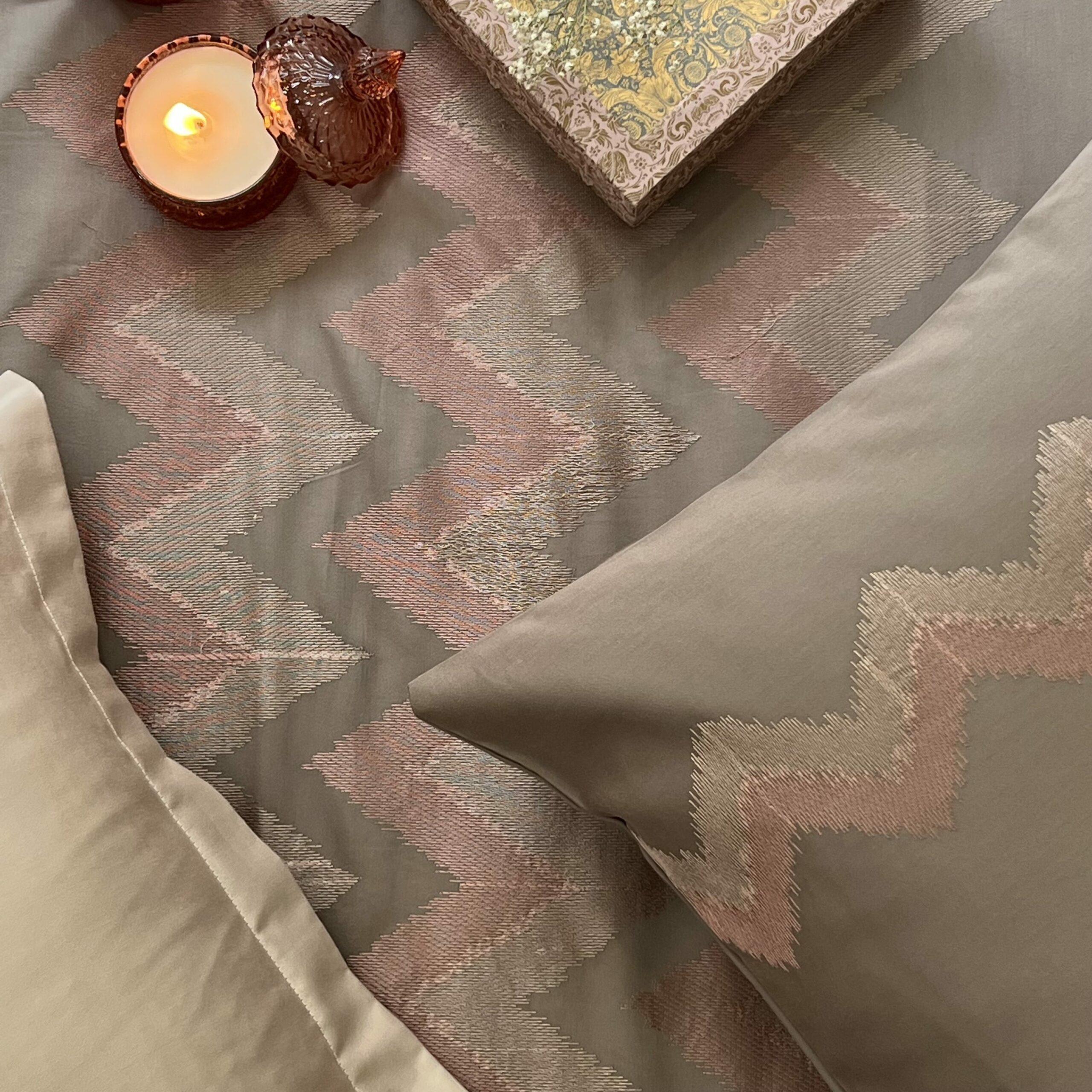 Crest Taupe Syona Duvet Cover Set