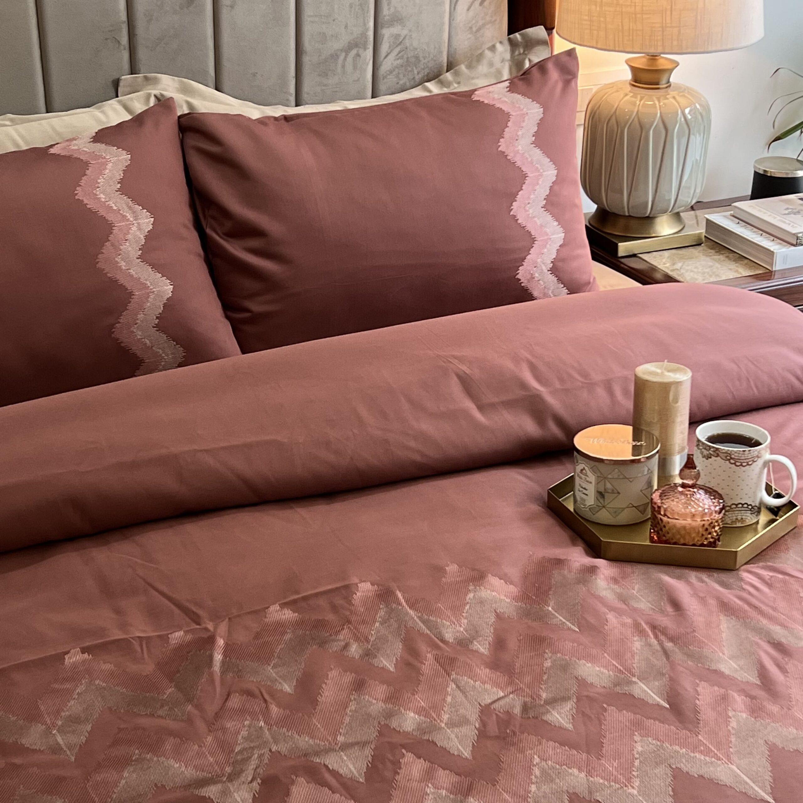 Crest Blush Syona Duvet Cover Set