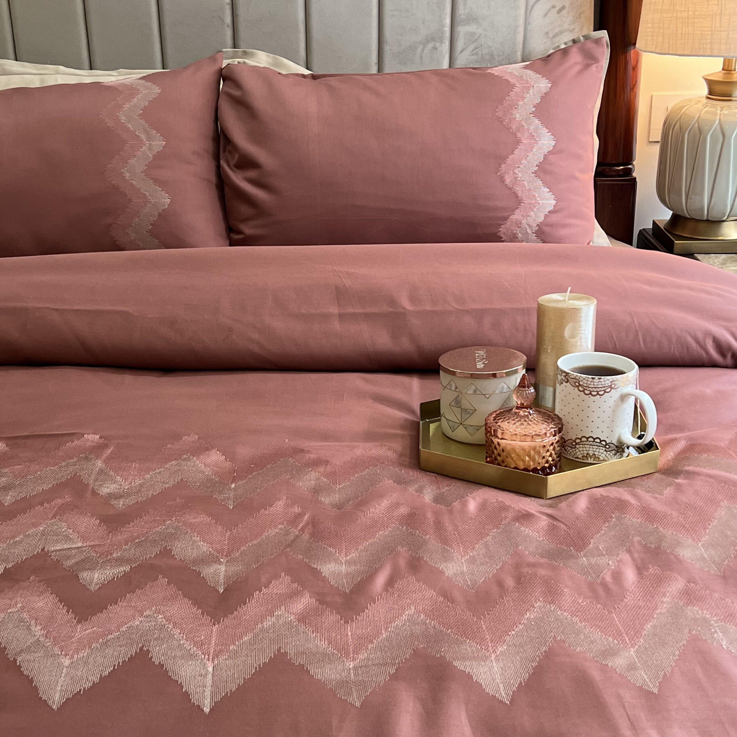 Crest Blush Syona Duvet Cover Set