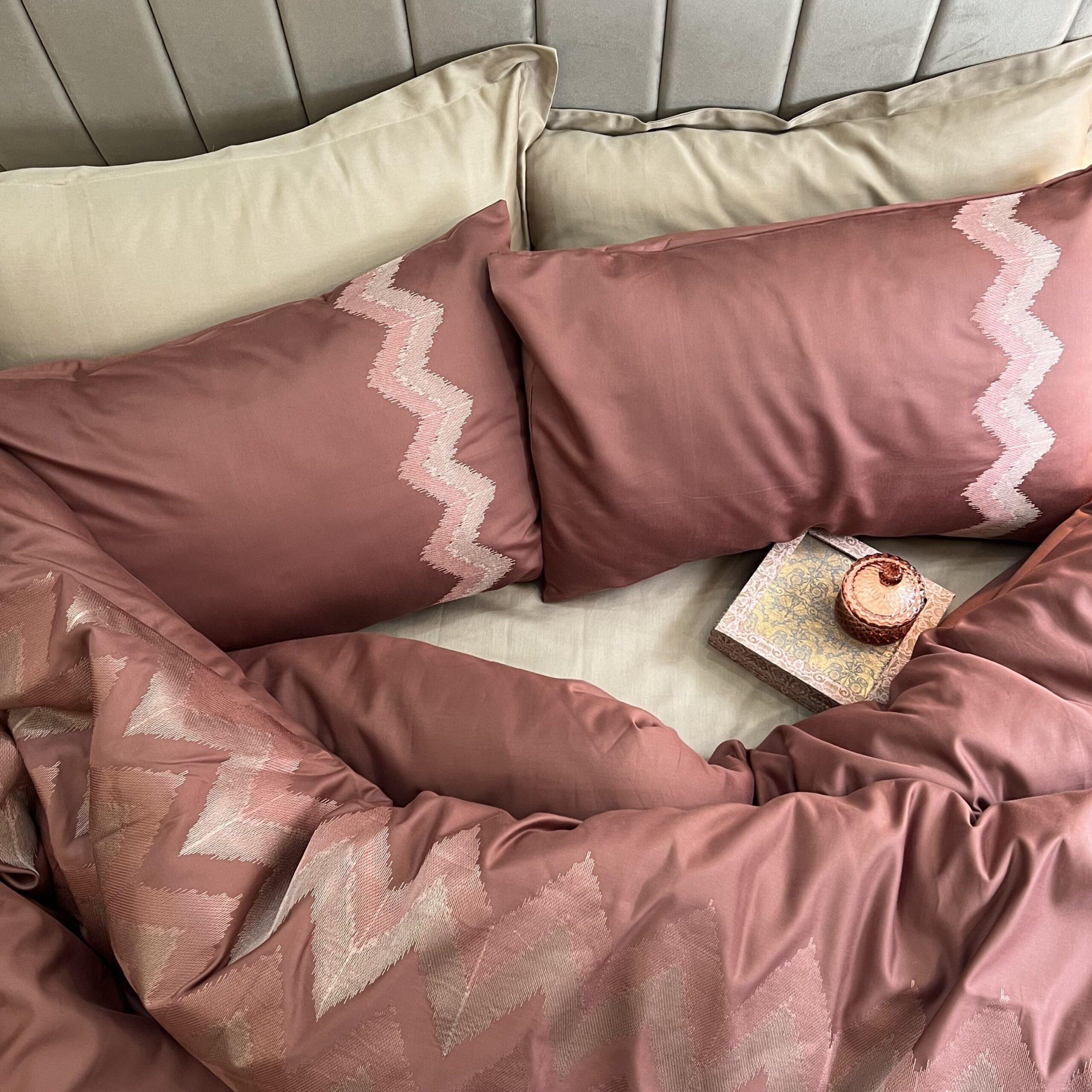 Crest Blush Syona Duvet Cover