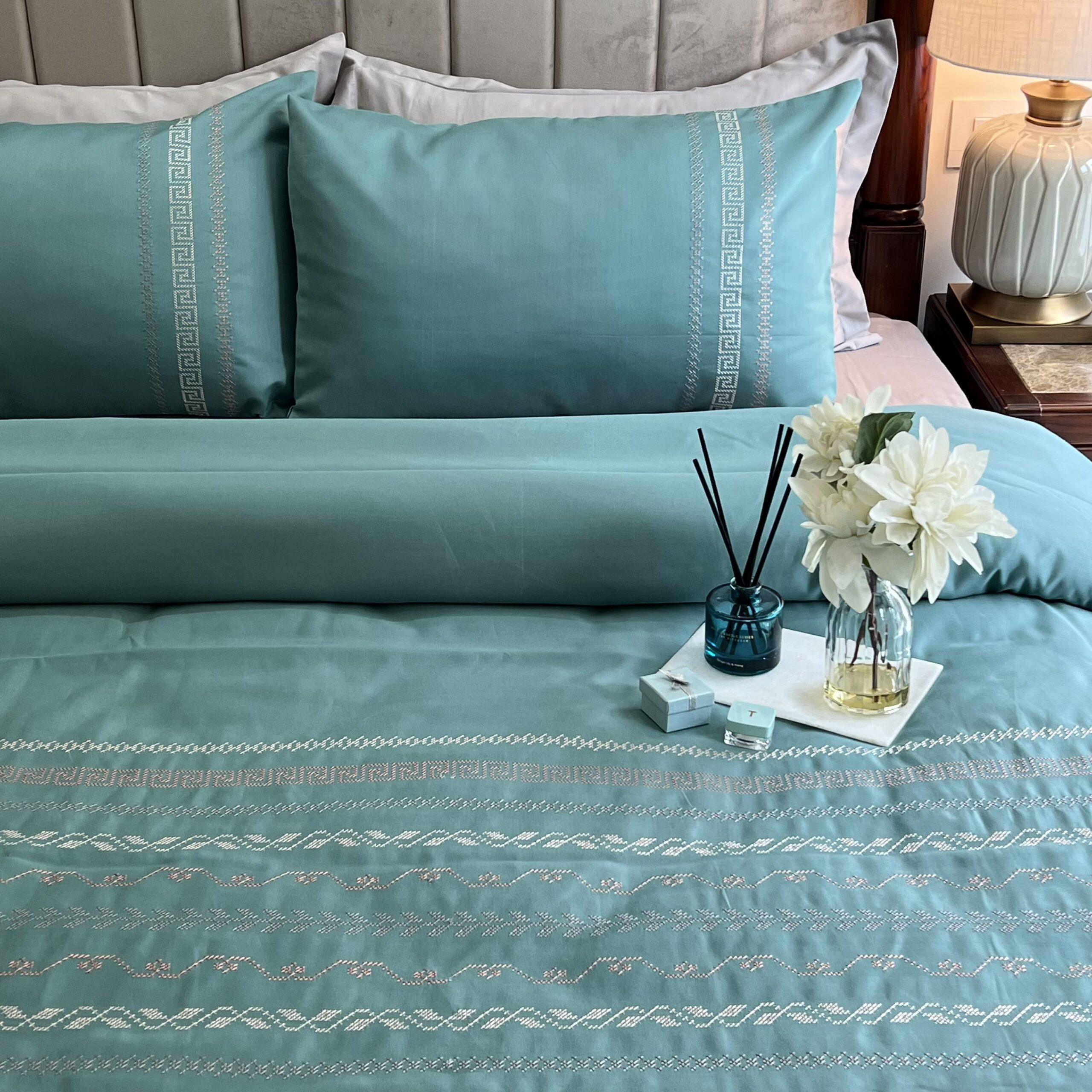 Lucas Turquoise Syona Duvet Cover