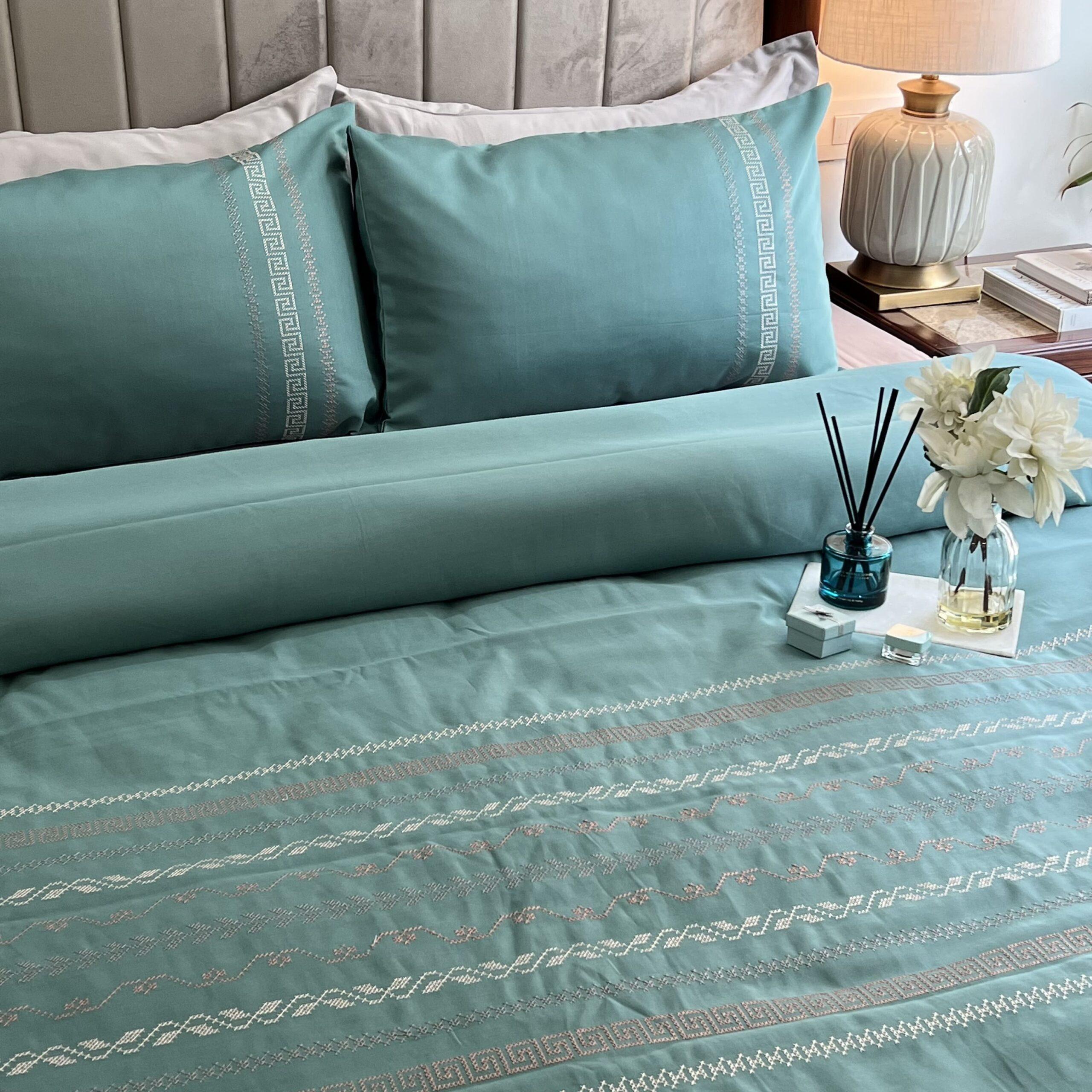 Lucas Turquoise Syona Duvet Cover Set