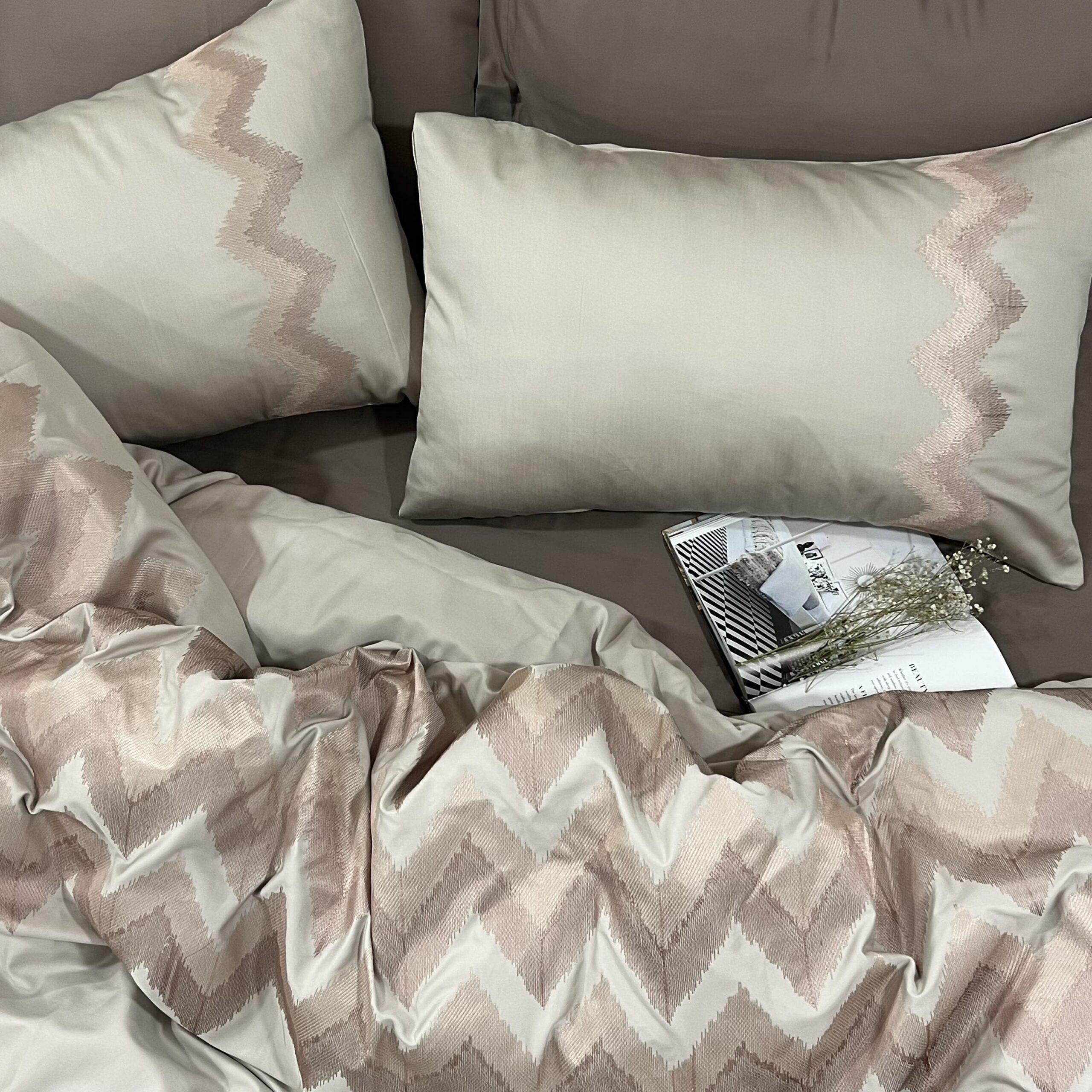Crest Beige Syona Duvet Cover